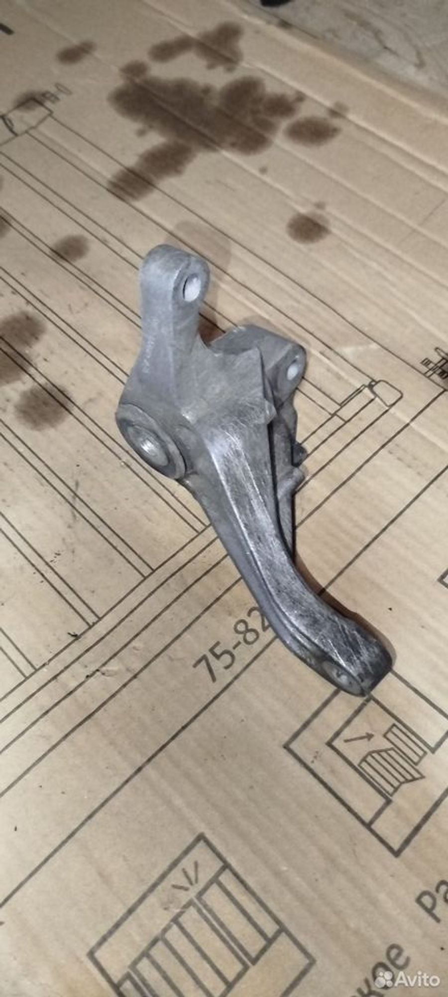 https://ycs.partsauto.market/partsauto-images/thmbs/2083c2a62fd034e59038f15de4c6b061/873c80eb93ef347bc54cfef123d643c5/db9dd8c1f78412567dcd819be10aac26.jpg