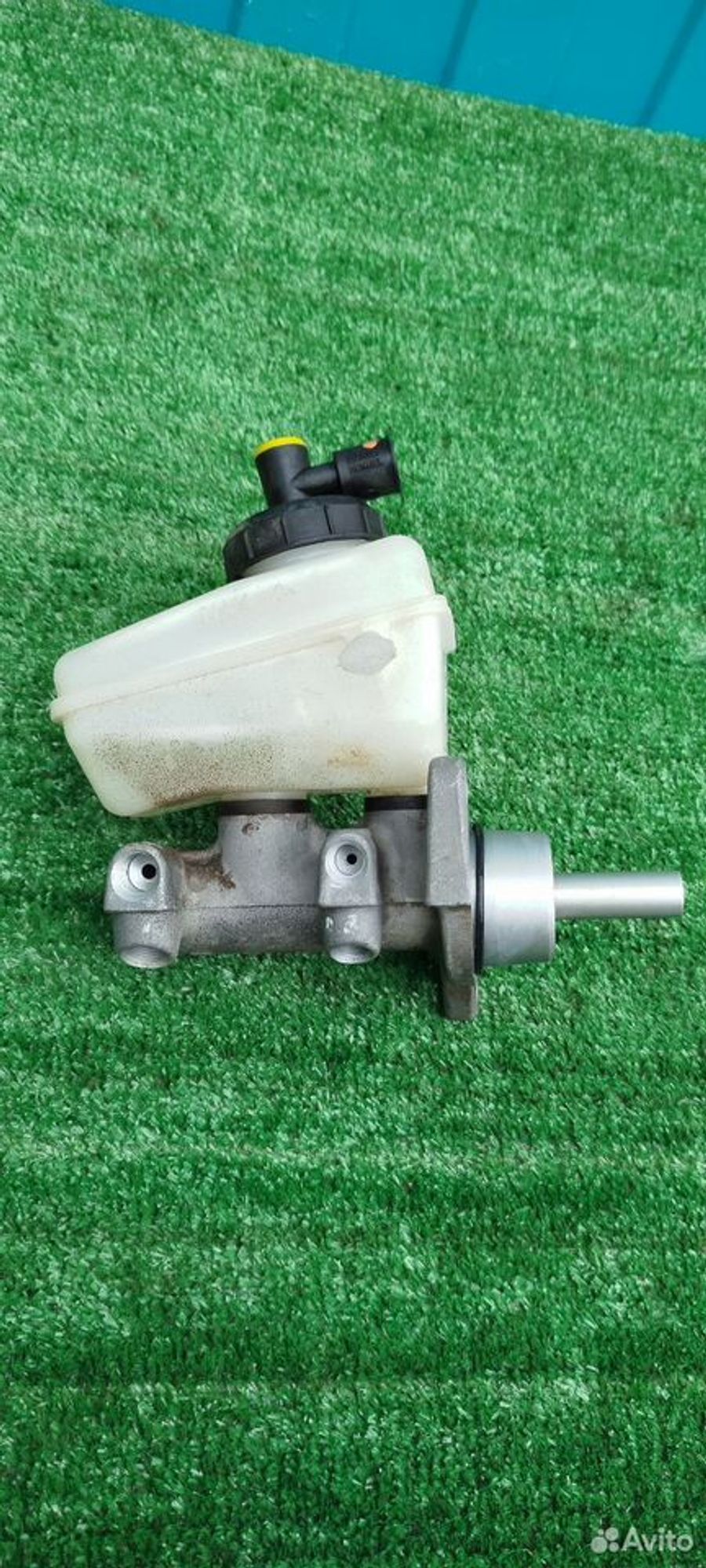 https://ycs.partsauto.market/partsauto-images/thmbs/2083c2a62fd034e59038f15de4c6b061/8d0b866c62989756dece50c098682a90/5b4a62a1f41e90b810c00591e79ece94.jpg