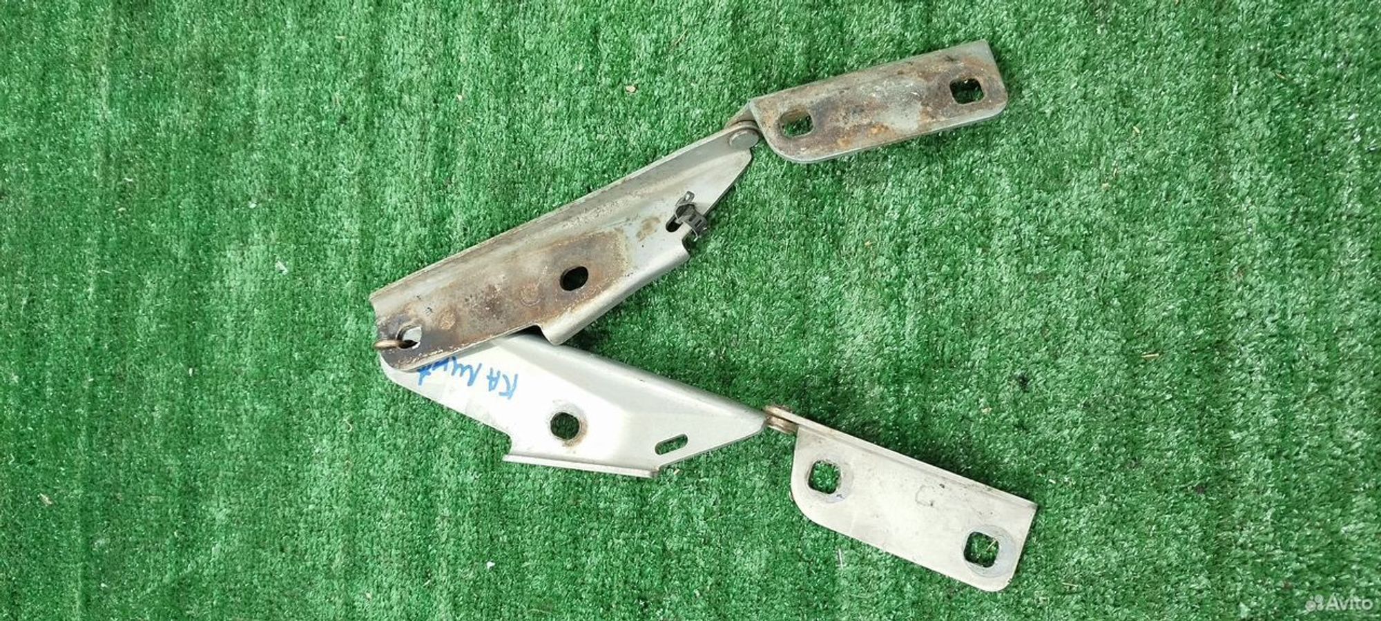 https://ycs.partsauto.market/partsauto-images/thmbs/2083c2a62fd034e59038f15de4c6b061/90fc71fd4a14f8d02f3e31e49241a41e/bdb7ddd26613271eeca7455937900368.jpg