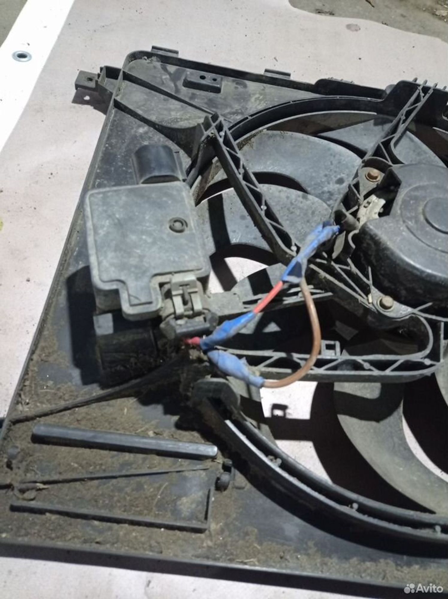 https://ycs.partsauto.market/partsauto-images/thmbs/2083c2a62fd034e59038f15de4c6b061/948169b1fd458b5a9c12db4894ff15f8/b1e54767ff546d681126176f604961a2.jpg