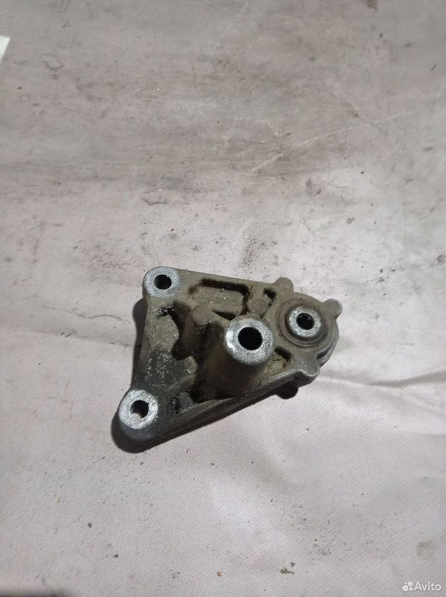 https://ycs.partsauto.market/partsauto-images/thmbs/2083c2a62fd034e59038f15de4c6b061/96473ce6c560eaaff7d5b3c591af7b49/9c94225c125c58f04a1594fd37d0f4b8.jpg