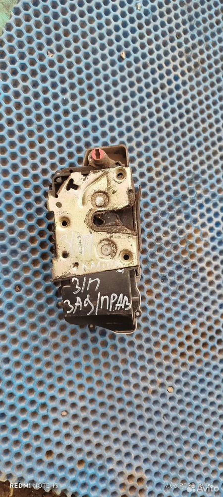 https://ycs.partsauto.market/partsauto-images/thmbs/2083c2a62fd034e59038f15de4c6b061/99afa1d14c2c1c6bfa5595fbf52cc30b/020555277f6086f358658b1c34ae743f.jpg