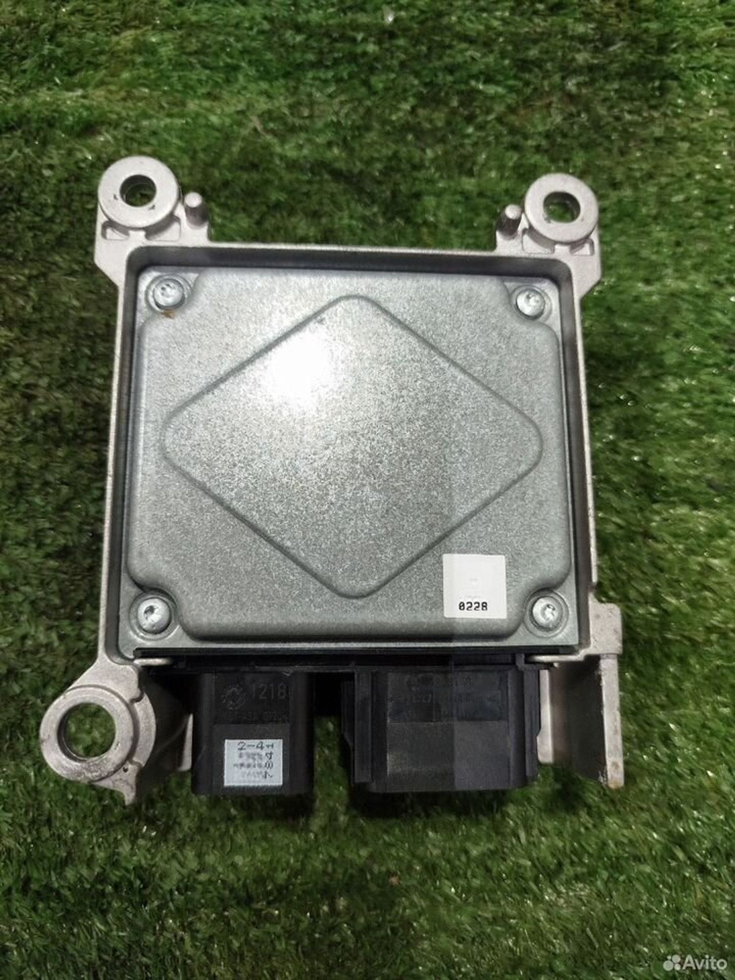 https://ycs.partsauto.market/partsauto-images/thmbs/2083c2a62fd034e59038f15de4c6b061/a55c080a0f06e5bdd88719daf81f3c4b/16c4555ab7872298904b50f0546e301d.jpg