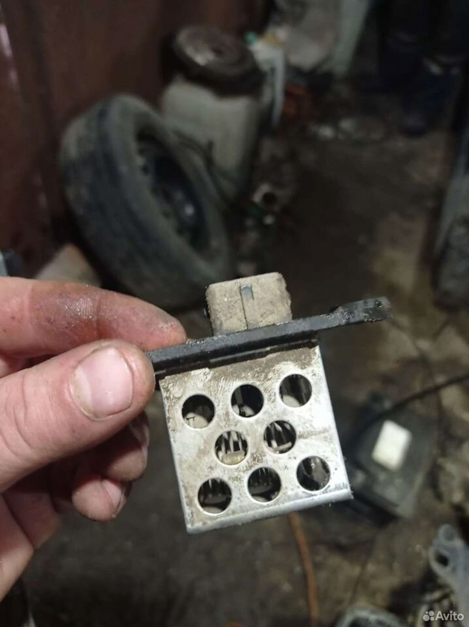 https://ycs.partsauto.market/partsauto-images/thmbs/2083c2a62fd034e59038f15de4c6b061/aeda87fc008b578120358f25a00f2f83/94ee881c651250cdb90db72886aea738.jpg