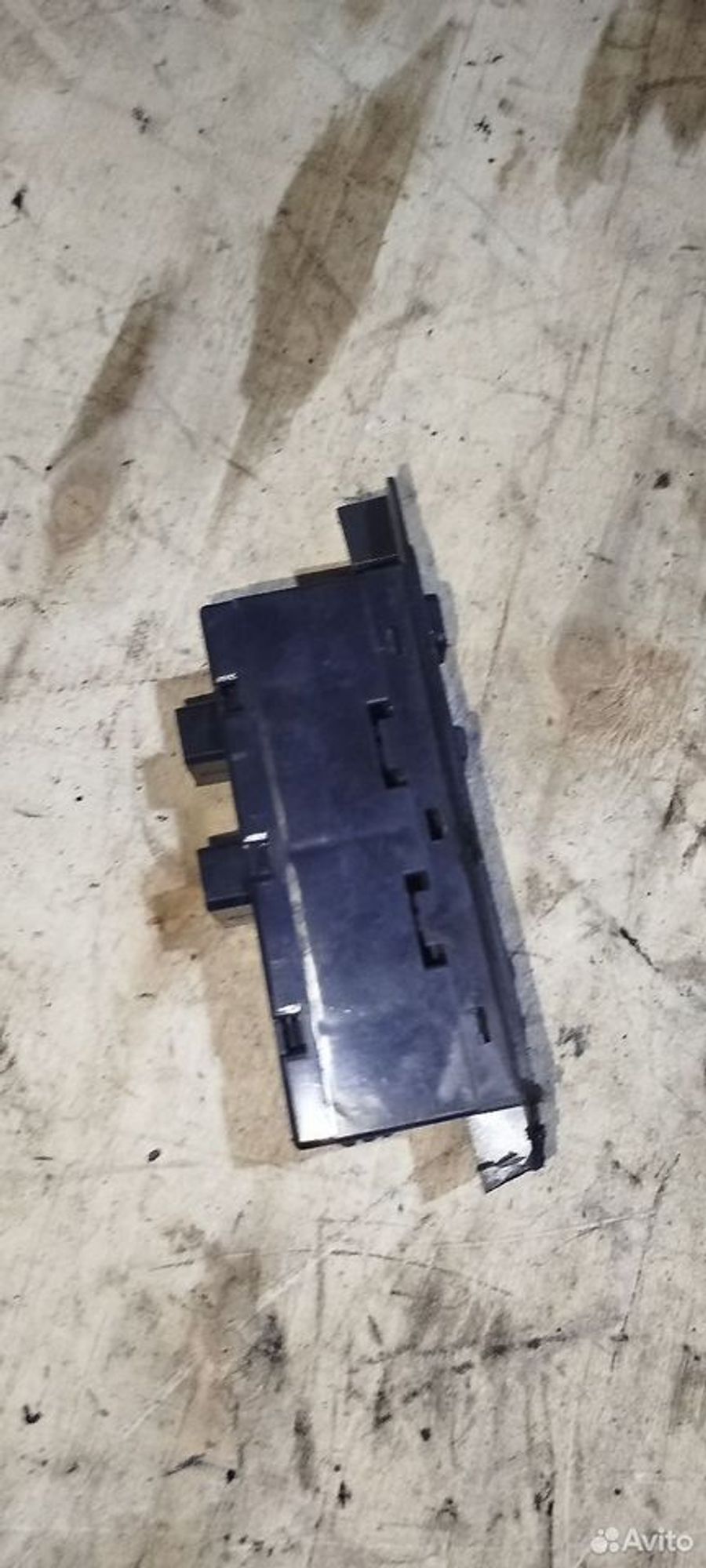 https://ycs.partsauto.market/partsauto-images/thmbs/2083c2a62fd034e59038f15de4c6b061/b2cce546a55c88003ac562318d3f9a2a/28cc71e08b877d5d4148528246c22936.jpg