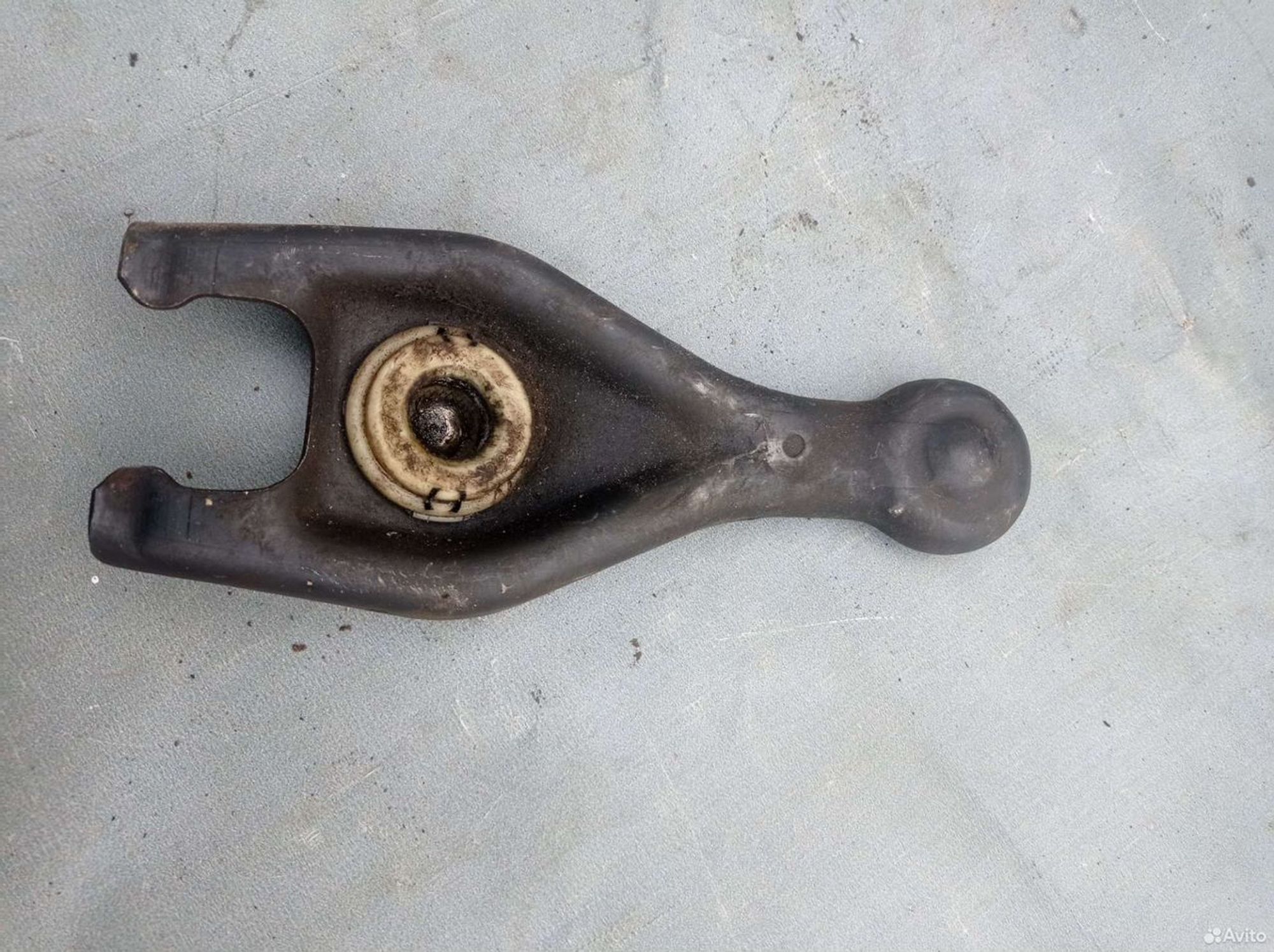 https://ycs.partsauto.market/partsauto-images/thmbs/2083c2a62fd034e59038f15de4c6b061/b363beedd198ac2bc522ca54ecc4e8eb/6db798662086240d01971cd2f833d2b7.jpg