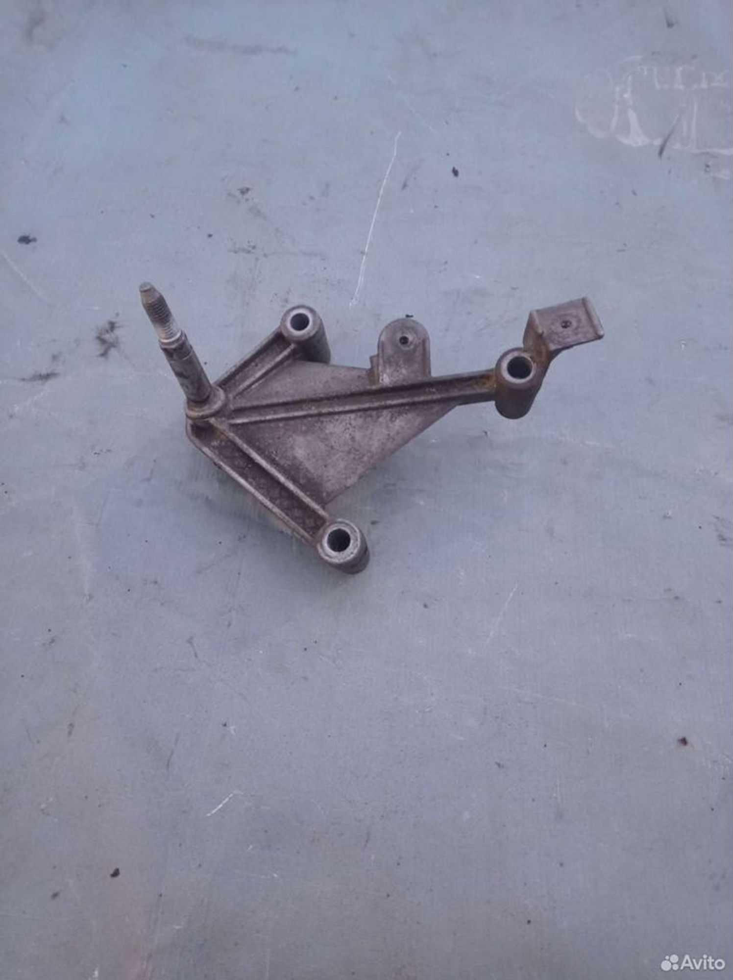 https://ycs.partsauto.market/partsauto-images/thmbs/2083c2a62fd034e59038f15de4c6b061/b50762d06b6b95636f2d05ff51707283/b9cbb0cb5c39a8aefc96deddd15ed2af.jpg