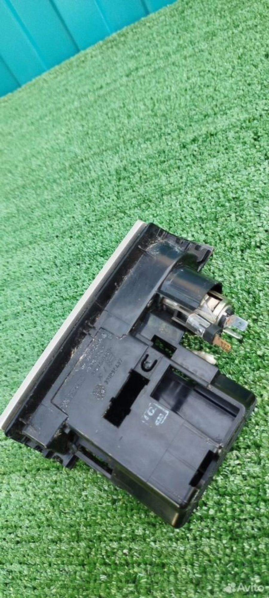 https://ycs.partsauto.market/partsauto-images/thmbs/2083c2a62fd034e59038f15de4c6b061/b844f4206fc069206047c9a0ec31d328/09f3d737b6c77e07f2186d3fea00b480.jpg