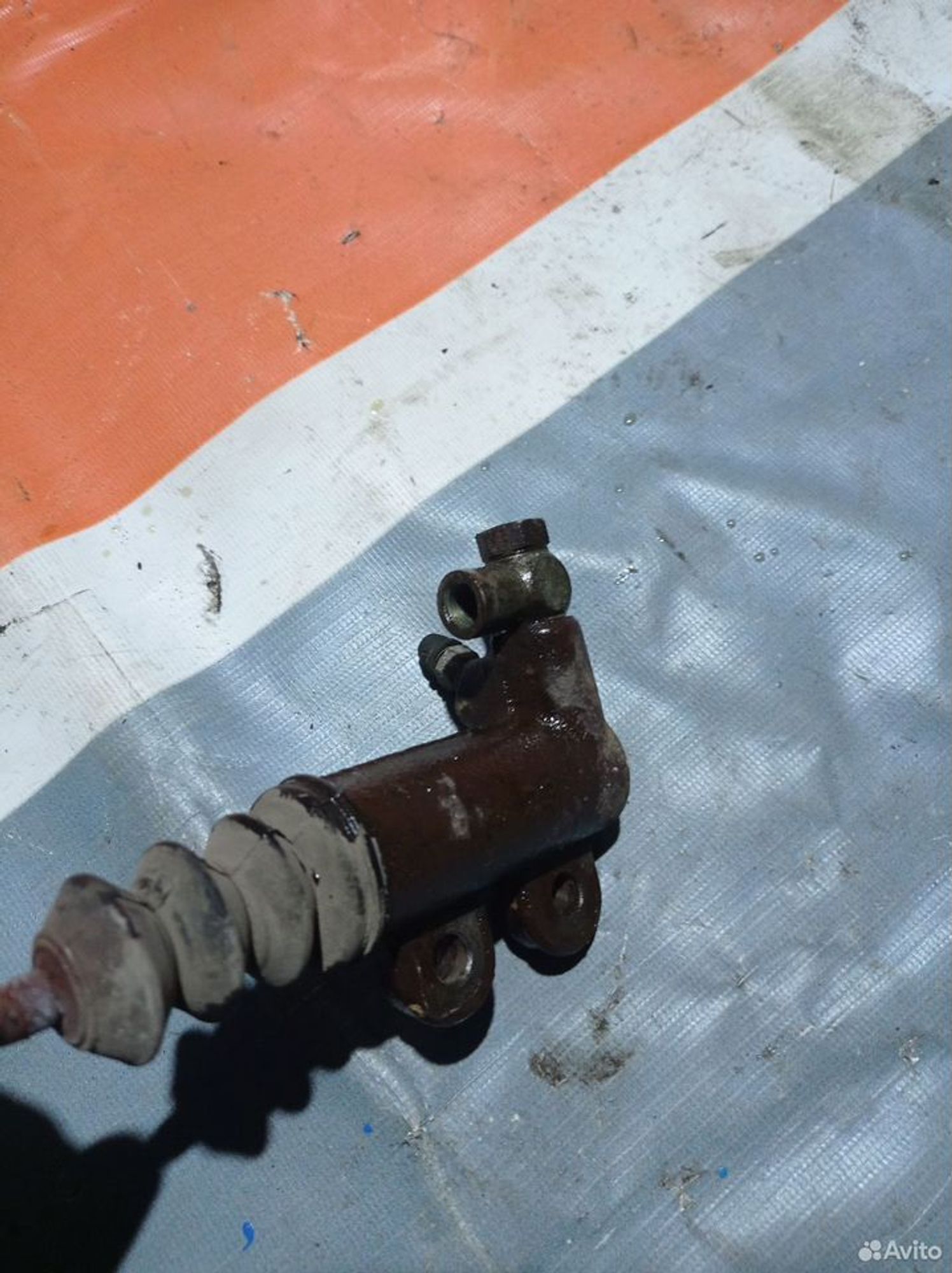 https://ycs.partsauto.market/partsauto-images/thmbs/2083c2a62fd034e59038f15de4c6b061/bbb37ee5d6db15e07e52b9dcd36517e2/344b84aa4038c9000f6874808b019ee4.jpg