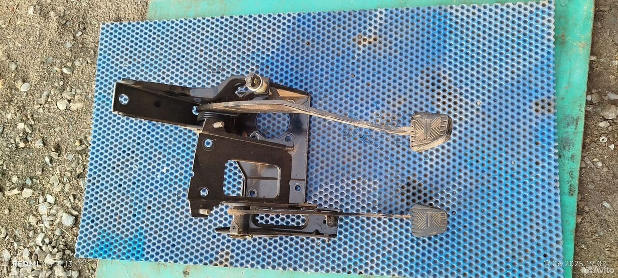 https://ycs.partsauto.market/partsauto-images/thmbs/2083c2a62fd034e59038f15de4c6b061/bddb8b5206591d768de31bbe6b38763d/a58f6c543e9be8d941bd5603b319f6a1.jpg
