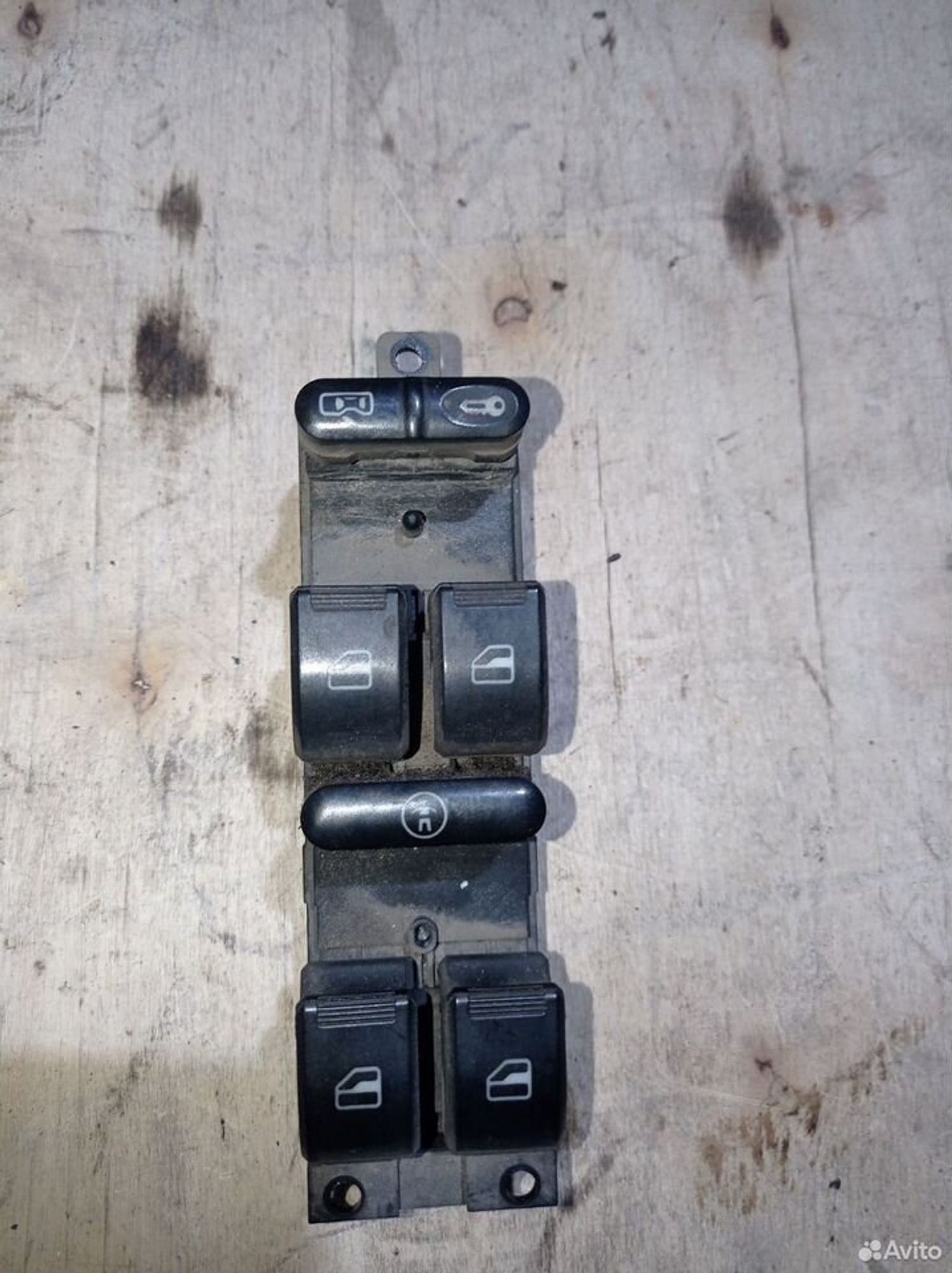 https://ycs.partsauto.market/partsauto-images/thmbs/2083c2a62fd034e59038f15de4c6b061/be67191afea5602d5fda27b7474e9fbf/e5b6a9947ea09321ec6ff225c2b5c620.jpg