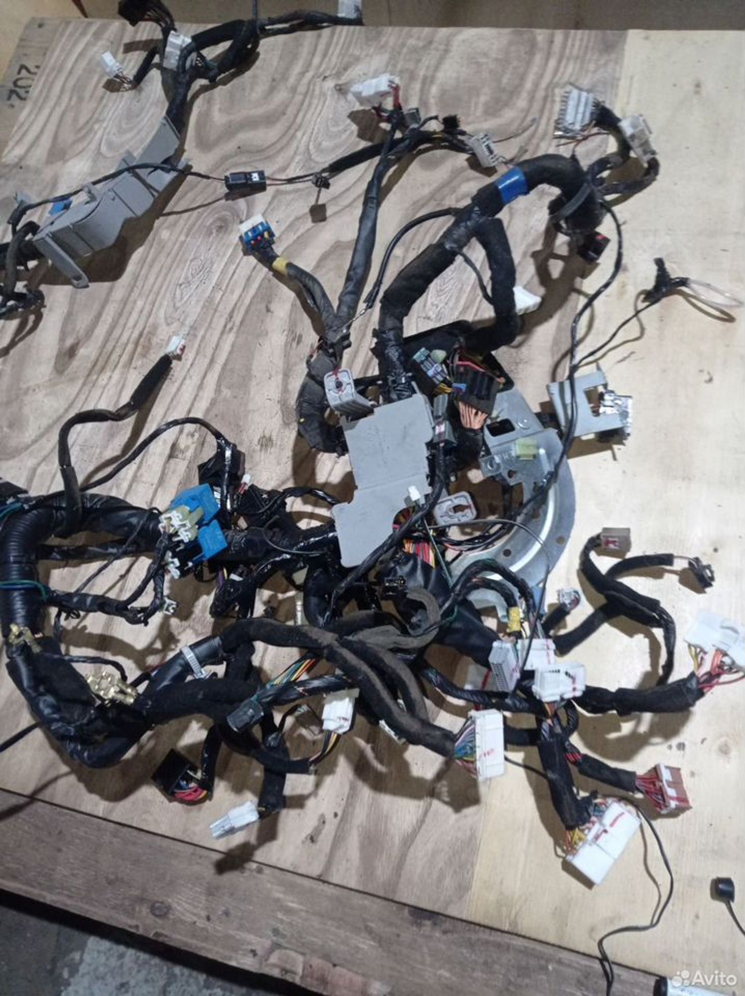 https://ycs.partsauto.market/partsauto-images/thmbs/2083c2a62fd034e59038f15de4c6b061/d454d87c523df1400f6d29a0b4d72f10/da182c59754d3a0b7eac37c14386f8b5.jpg