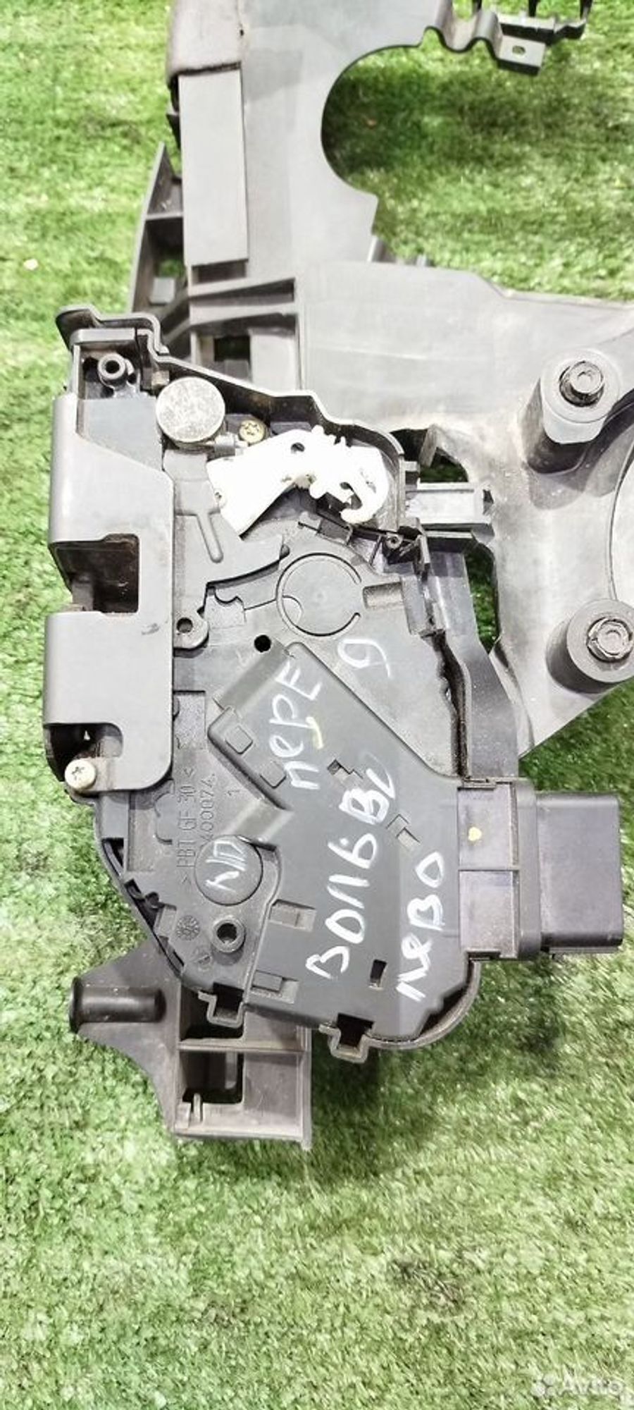 https://ycs.partsauto.market/partsauto-images/thmbs/2083c2a62fd034e59038f15de4c6b061/d572b8b8c1df58966e315f119b594c8e/ba81149d320c18b45aa026cff4fa7cce.jpg