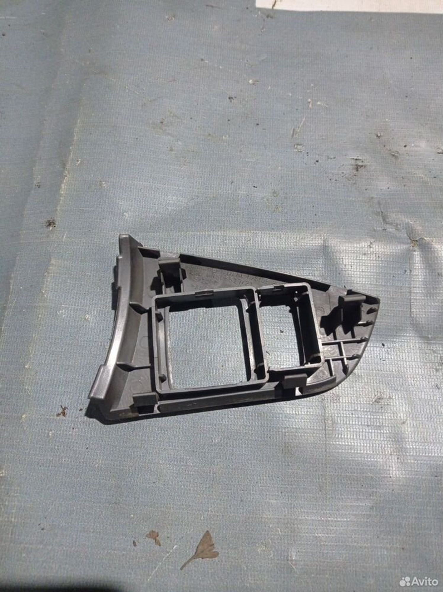 https://ycs.partsauto.market/partsauto-images/thmbs/2083c2a62fd034e59038f15de4c6b061/dbd2743d2e586e8c8518c14620af22d4/368dabd326b914570bb4701055689ca5.jpg