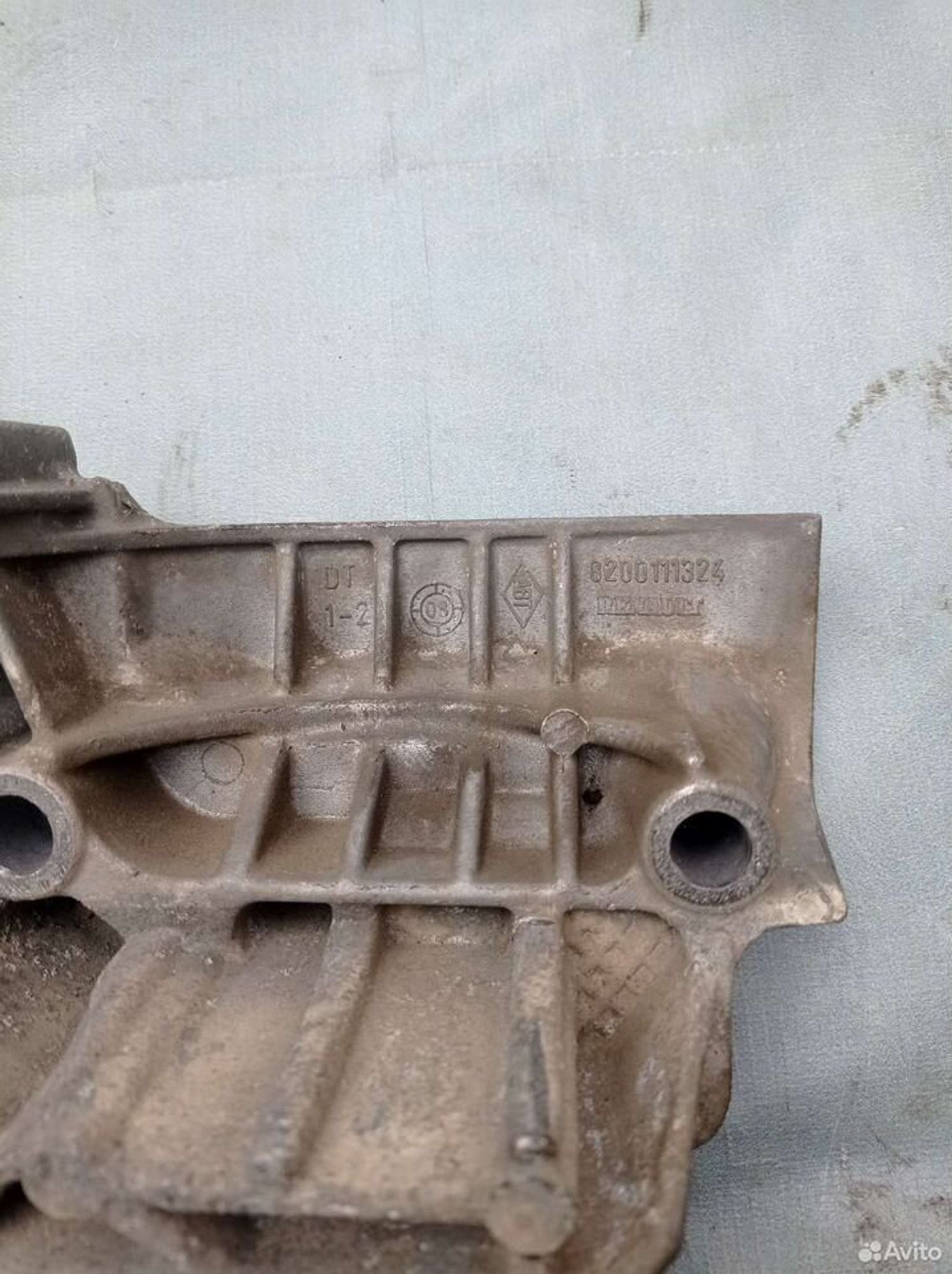 https://ycs.partsauto.market/partsauto-images/thmbs/2083c2a62fd034e59038f15de4c6b061/dd0e542ba2b08aa68586b3959a179e86/c610a2361041800d8023746ec7f5aff1.jpg
