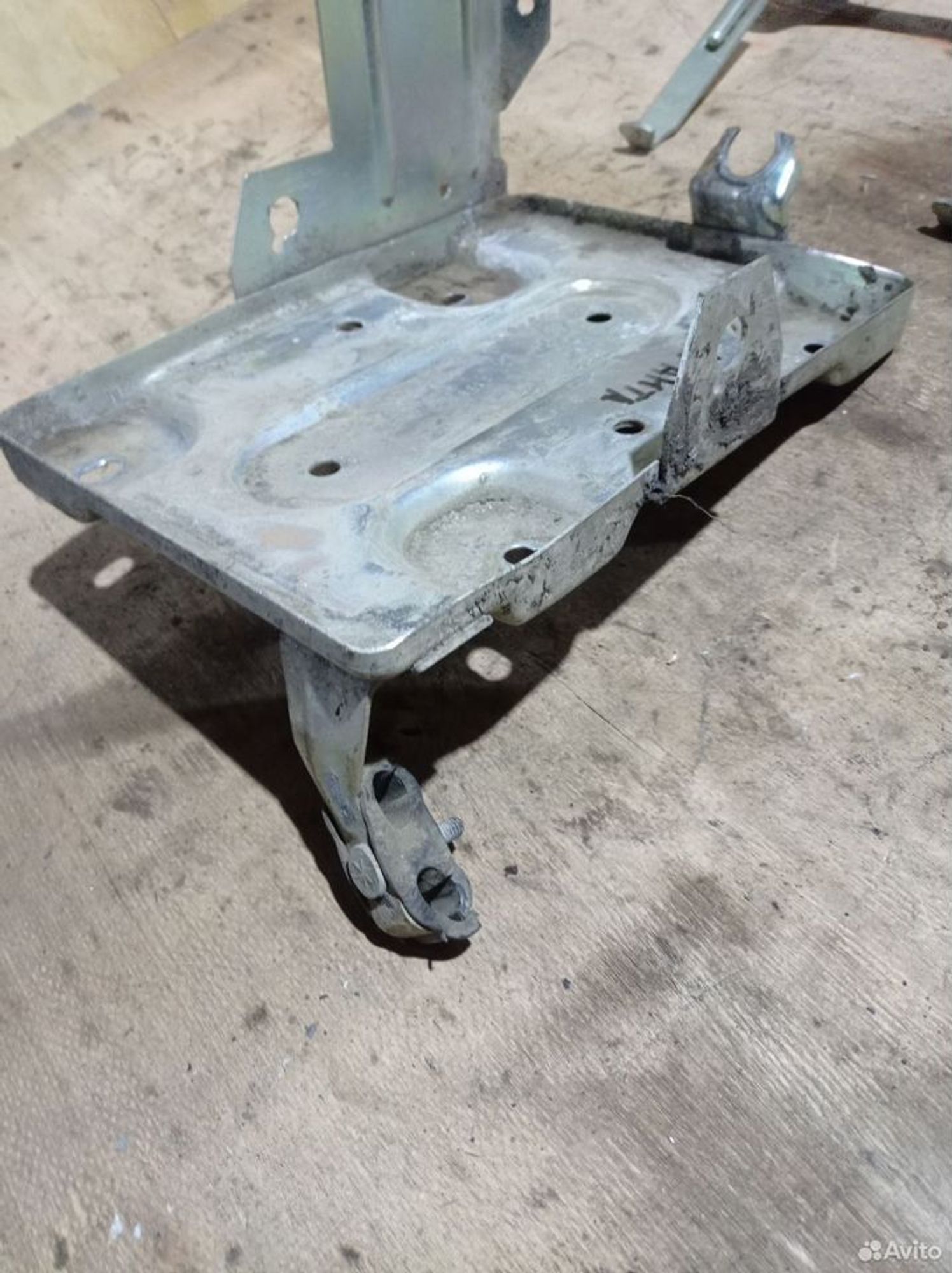 https://ycs.partsauto.market/partsauto-images/thmbs/2083c2a62fd034e59038f15de4c6b061/e47dfc7f327867c8eabe10c4c69140ec/9f4d60f0bb33e330da58f290ae967359.jpg