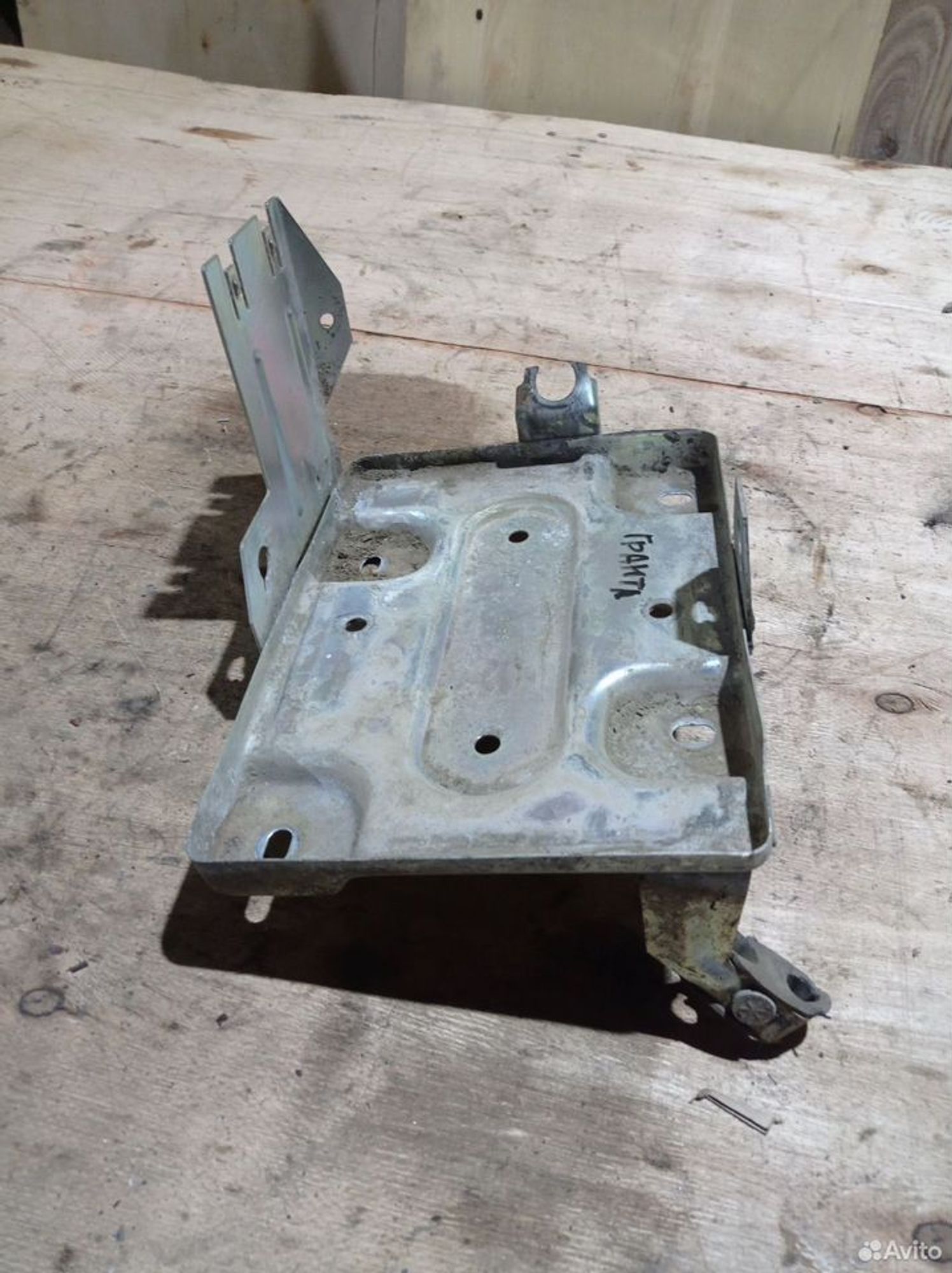 https://ycs.partsauto.market/partsauto-images/thmbs/2083c2a62fd034e59038f15de4c6b061/e47dfc7f327867c8eabe10c4c69140ec/f03f7c27165c3649951b81d66309607a.jpg