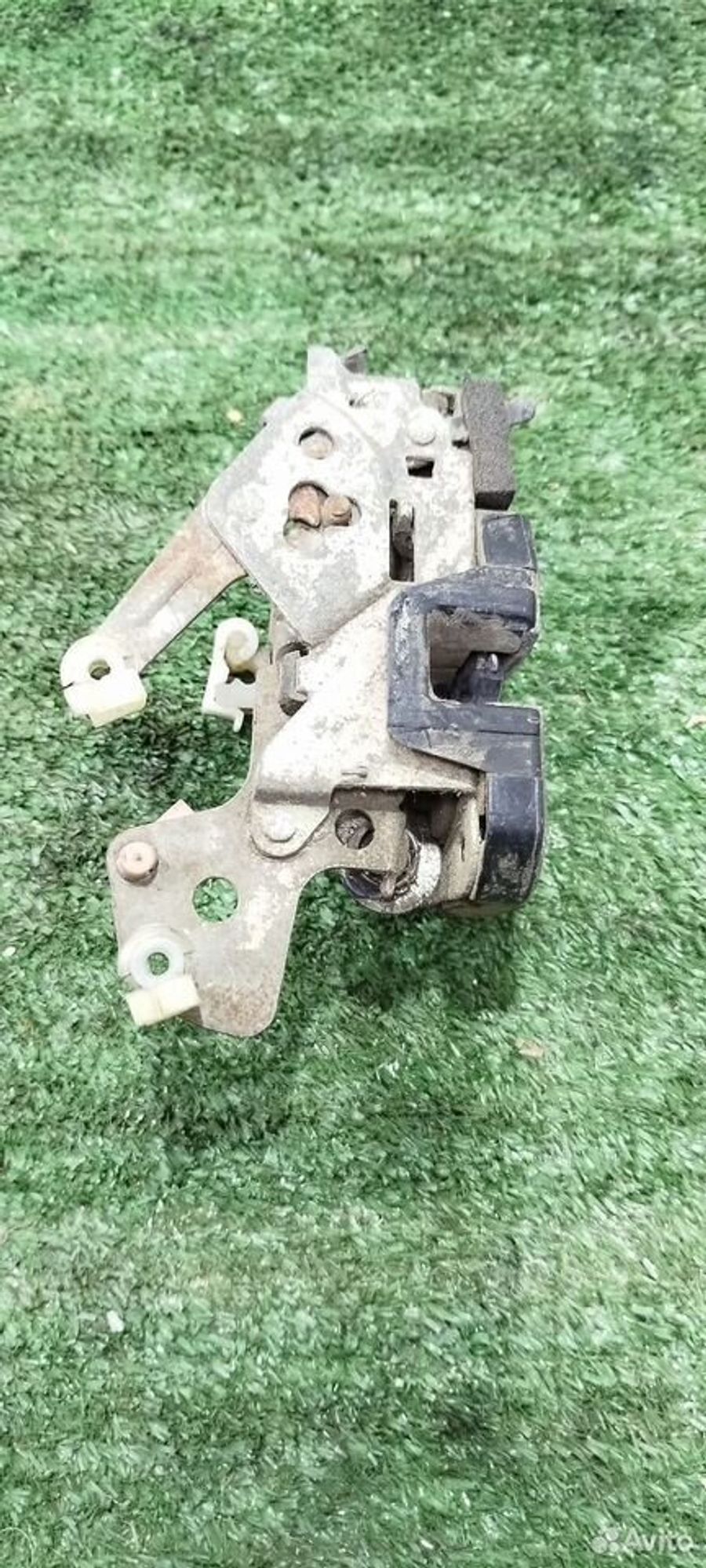 https://ycs.partsauto.market/partsauto-images/thmbs/2083c2a62fd034e59038f15de4c6b061/ec551ad4e9305aa701e86d9cdef7dca0/be40f7a7cb99fc971c574c958a4bf688.jpg