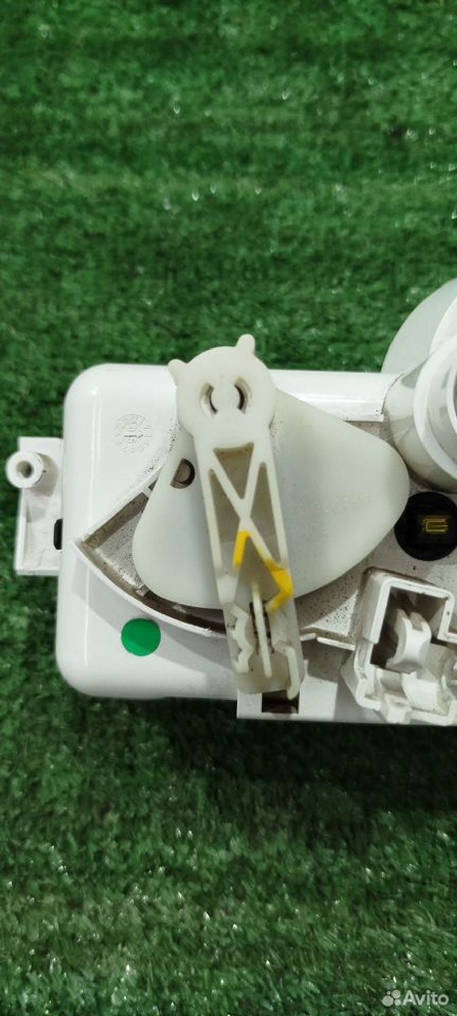 https://ycs.partsauto.market/partsauto-images/thmbs/2083c2a62fd034e59038f15de4c6b061/ed6db525cce24e40a6f253956f4de444/b3cf0bd2c3191c2273d64a37a623af49.jpg