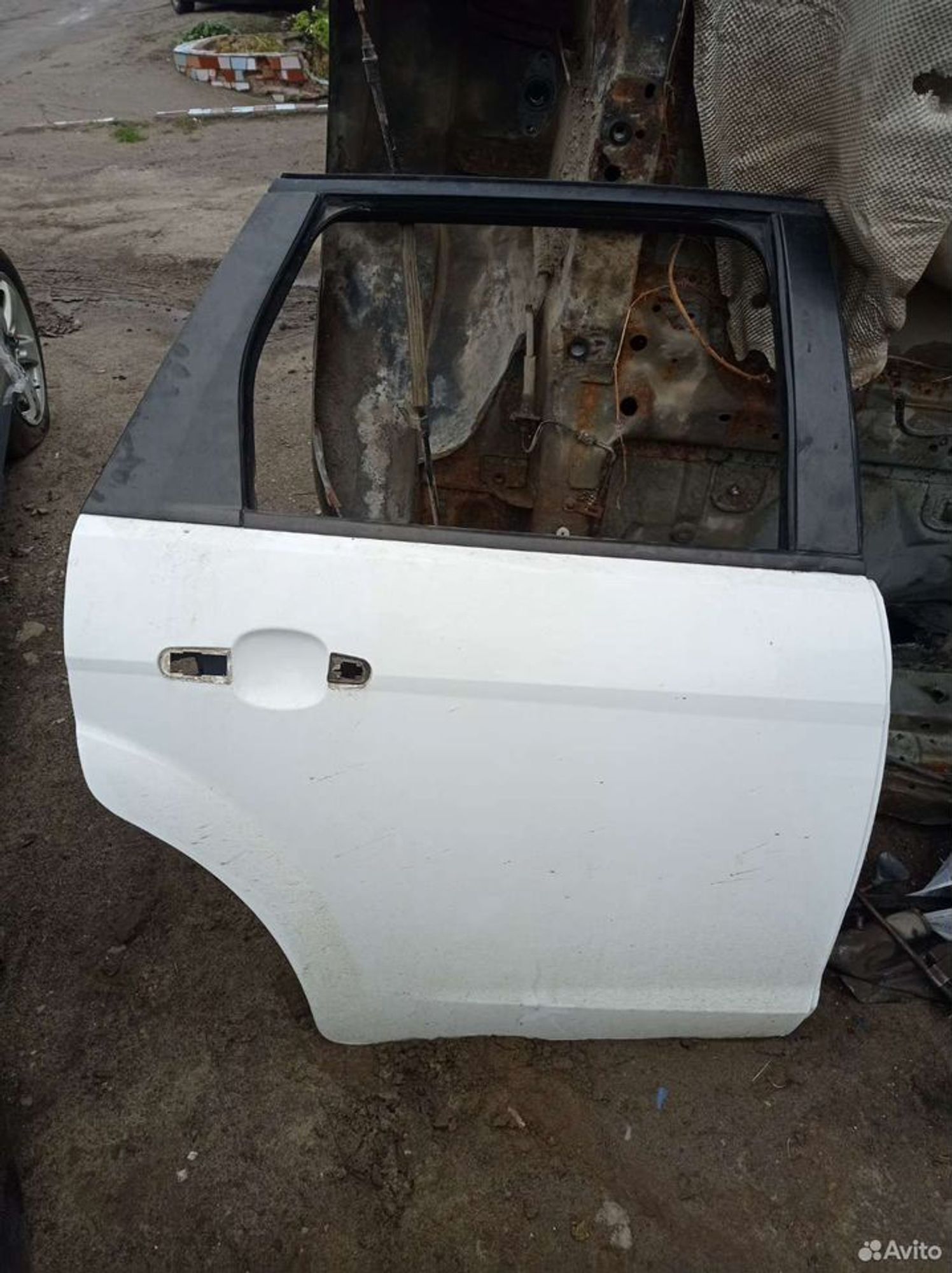 https://ycs.partsauto.market/partsauto-images/thmbs/2083c2a62fd034e59038f15de4c6b061/f612b2468d2e509675803d8388d43999/7d8da597b5ce45d1e8a9ac6474a46ad9.jpg