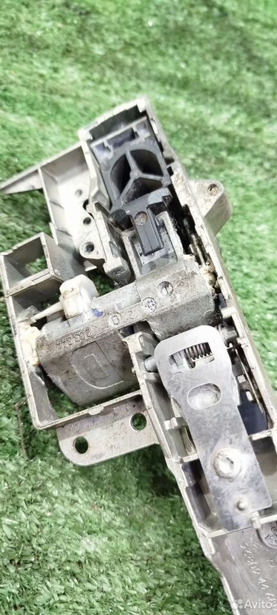 https://ycs.partsauto.market/partsauto-images/thmbs/2083c2a62fd034e59038f15de4c6b061/f64172f7cbcbd3a76019a70f54b68b85/ff201c14b991e7976c2fc8d64b28908e.jpg