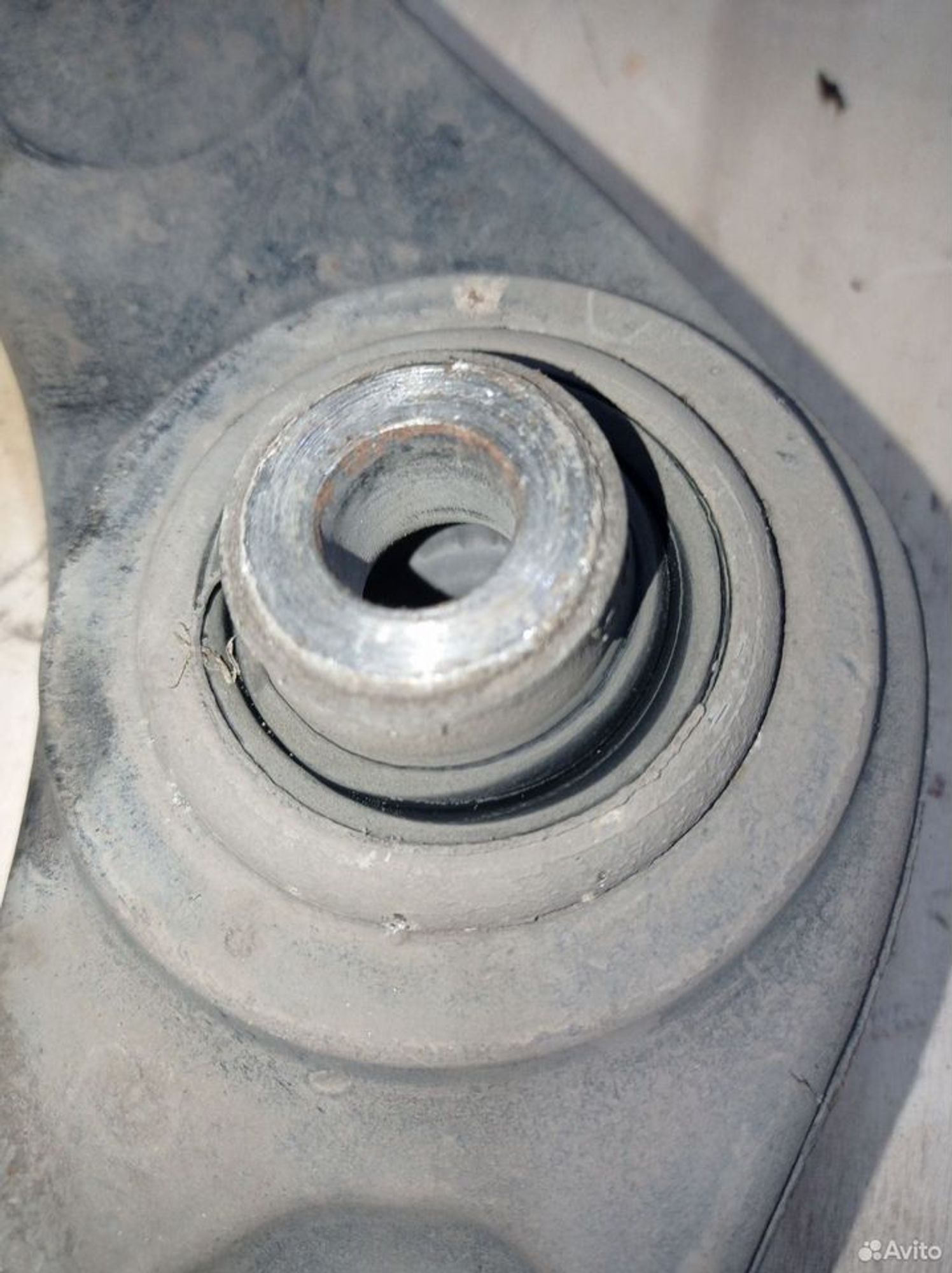 https://ycs.partsauto.market/partsauto-images/thmbs/2083c2a62fd034e59038f15de4c6b061/f6f35abe07beabbc221e750d29a7952f/88f62929646c89272323a38772882909.jpg
