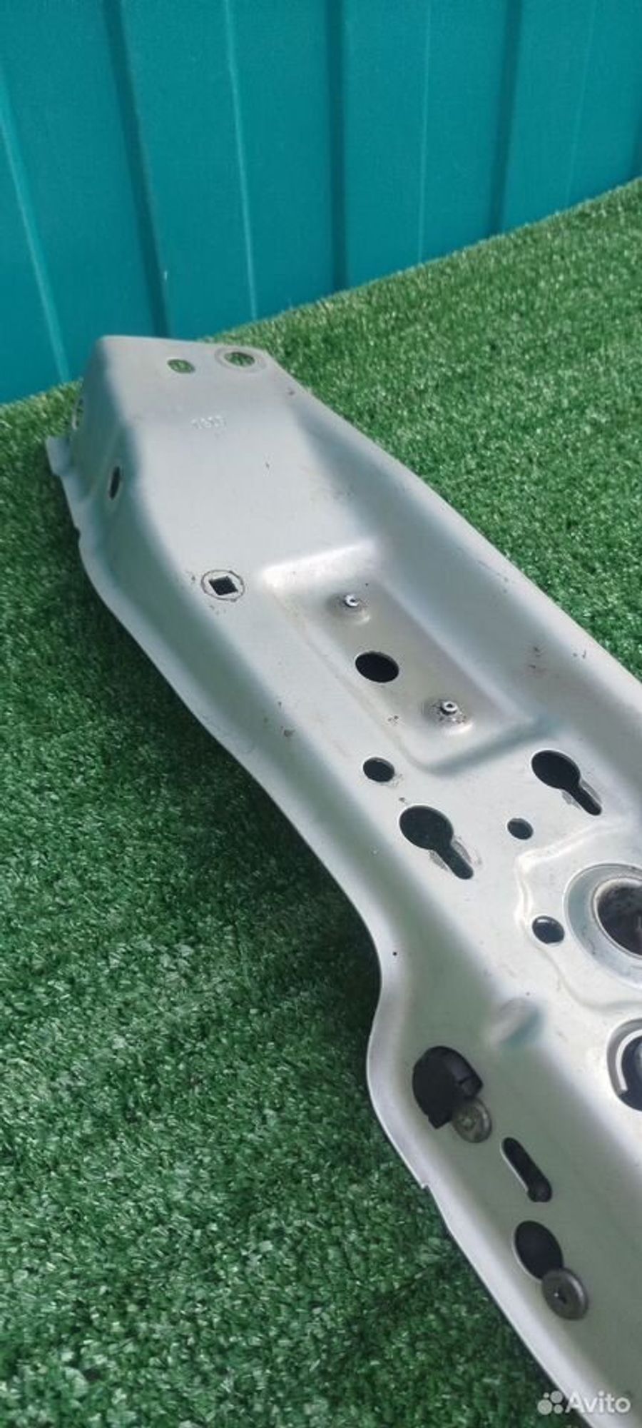 https://ycs.partsauto.market/partsauto-images/thmbs/2083c2a62fd034e59038f15de4c6b061/f9e864725f3d6e8fb473f0853f0fe606/39a4176760fce54a556cd032f09cfe9f.jpg