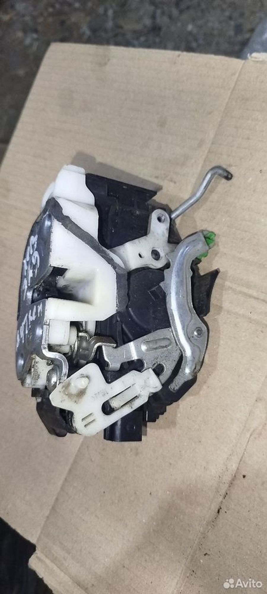 https://ycs.partsauto.market/partsauto-images/thmbs/2083c2a62fd034e59038f15de4c6b061/faa26e0ea00361e40386c7f569a117f7/b6f3eae351a4b4ae2288404f2d642b91.jpg