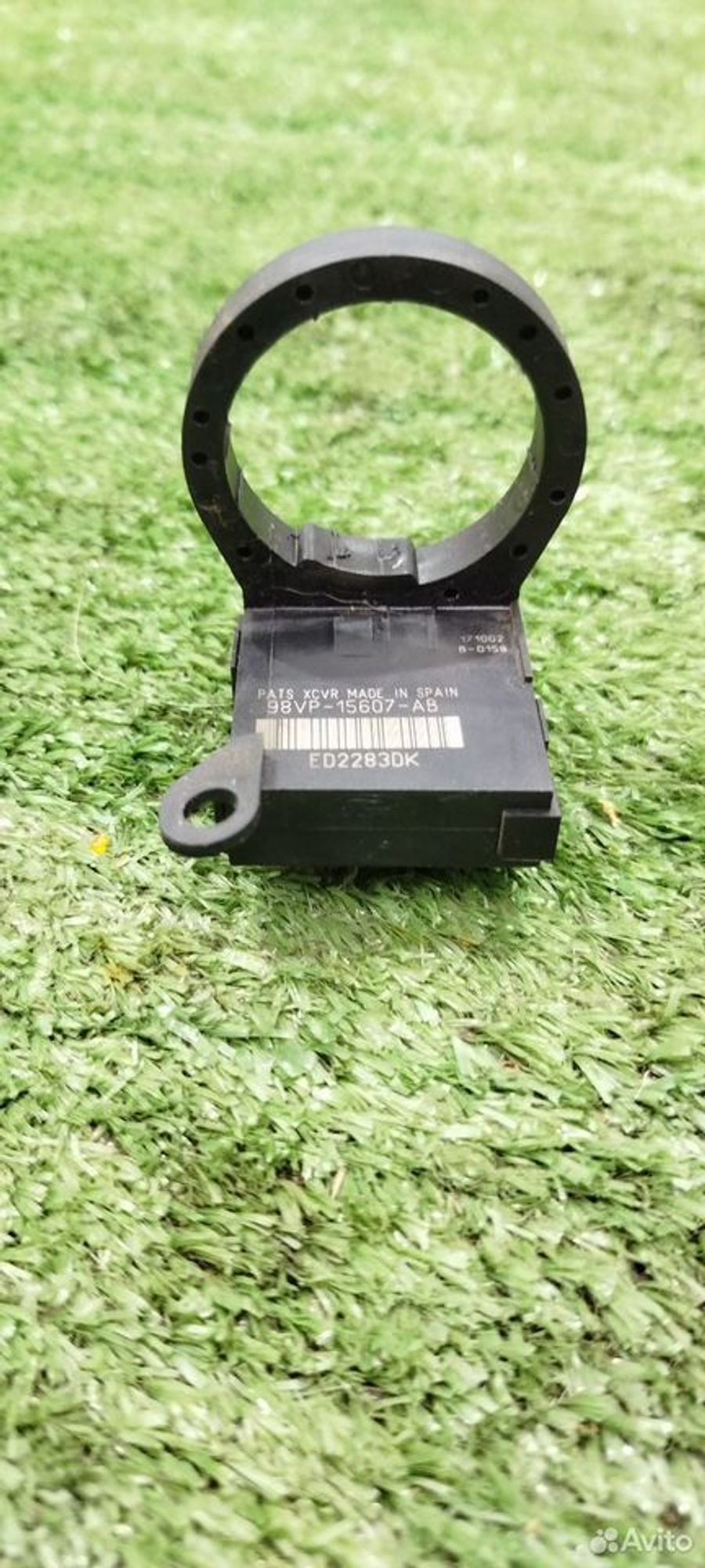 https://ycs.partsauto.market/partsauto-images/thmbs/2083c2a62fd034e59038f15de4c6b061/fb5ca7736d33b075736f098b7d6b8db3/0533e5757710f1a5fe2679716898b98e.jpg