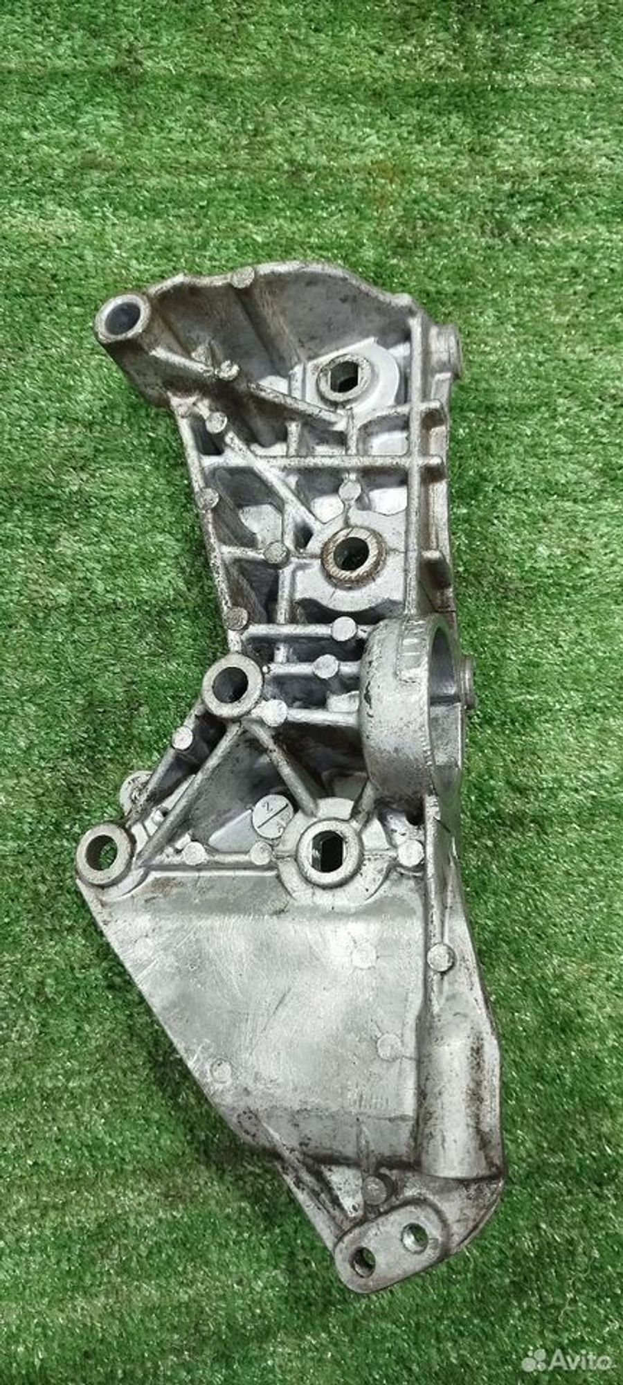 https://ycs.partsauto.market/partsauto-images/thmbs/2083c2a62fd034e59038f15de4c6b061/fbb35656eeef0c33a81f5419ad19832d/13da314cfb13a4dfc754c7fb7a00307d.jpg