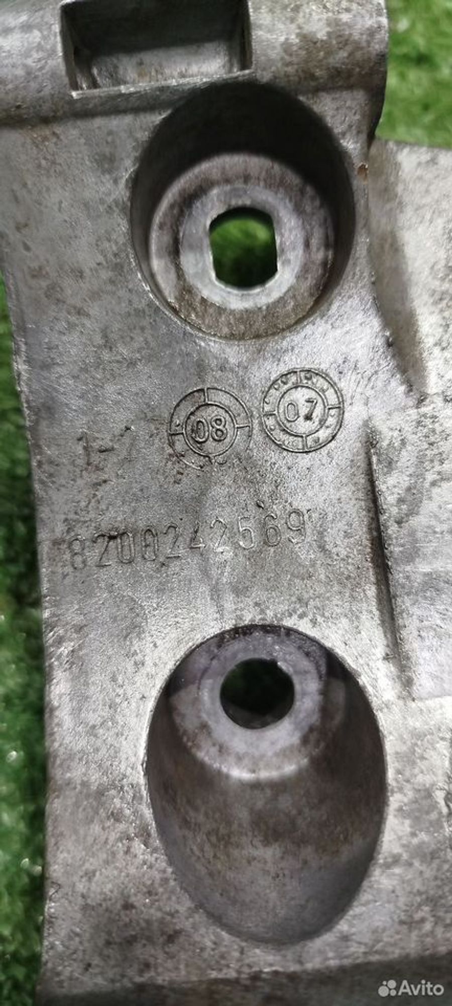 https://ycs.partsauto.market/partsauto-images/thmbs/2083c2a62fd034e59038f15de4c6b061/fbb35656eeef0c33a81f5419ad19832d/5743cab33fe3236f78730c7cf89ff65e.jpg