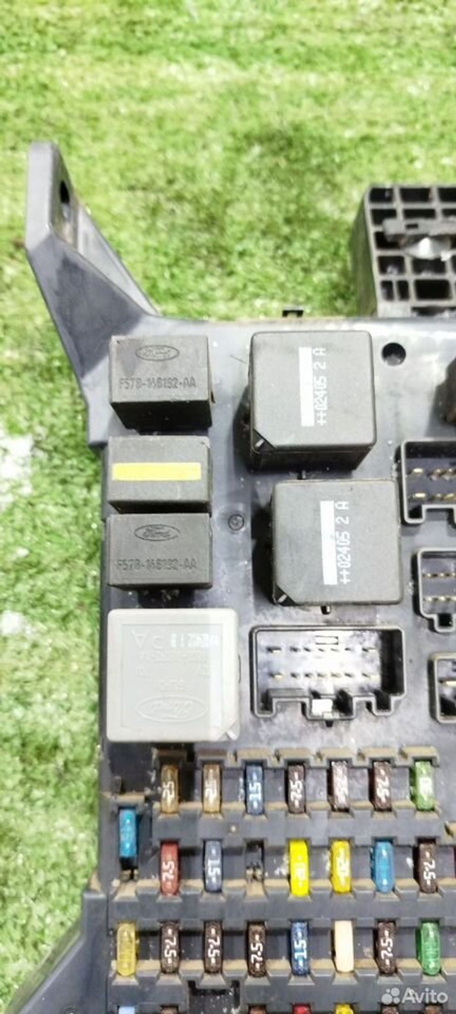 https://ycs.partsauto.market/partsauto-images/thmbs/2083c2a62fd034e59038f15de4c6b061/fc42931ea68556742bf8b7cb3ee83b04/00ff042bb66f8a9838762777f507b40f.jpg