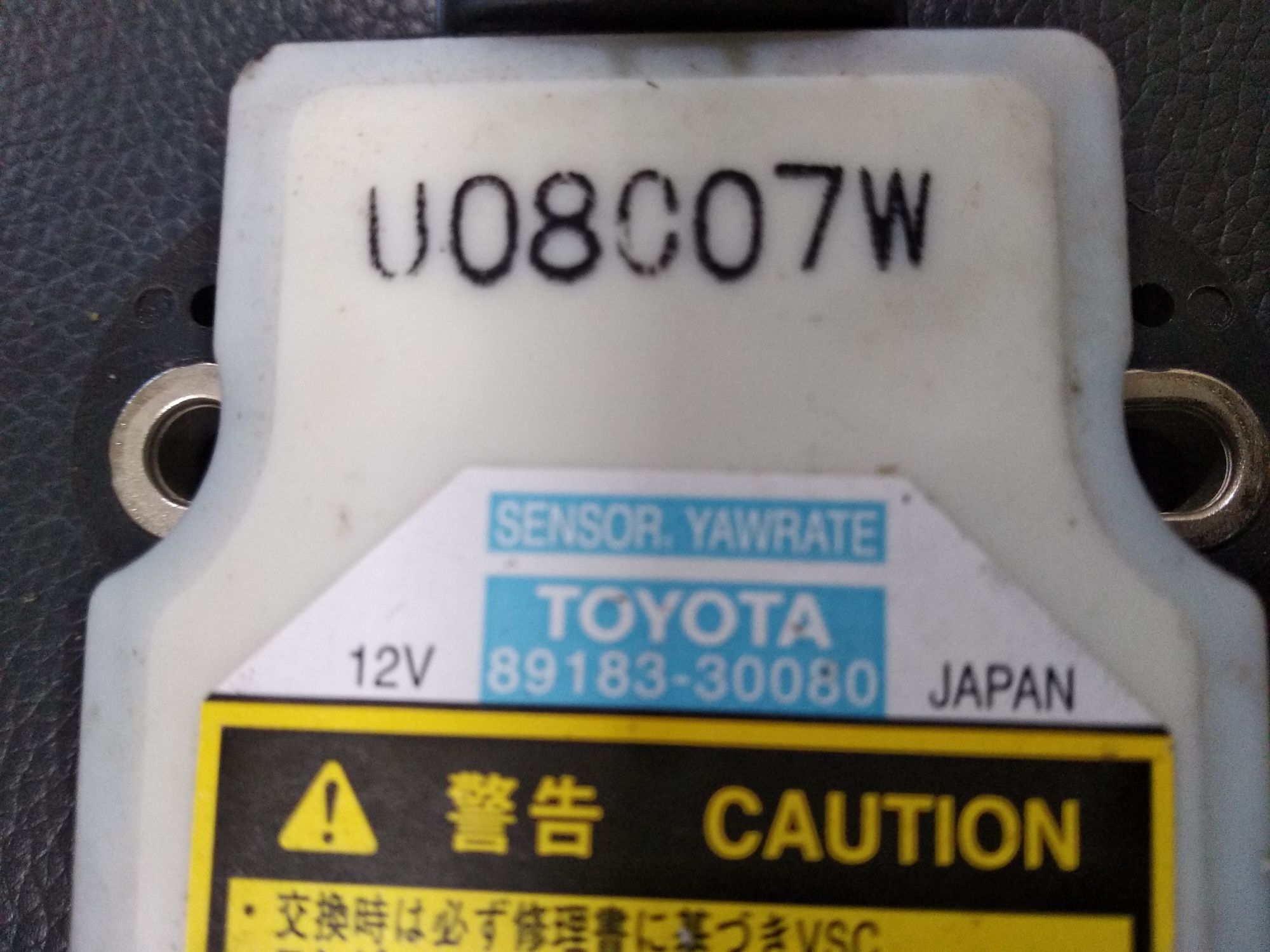 https://ycs.partsauto.market/partsauto-images/thmbs/262182986963e06d121fe1881d276340/2ee2d08e9befc56ce4dd90e3557d009b/48eb37f4c5eb79a6bb95ec3cd55c446c.jpg
