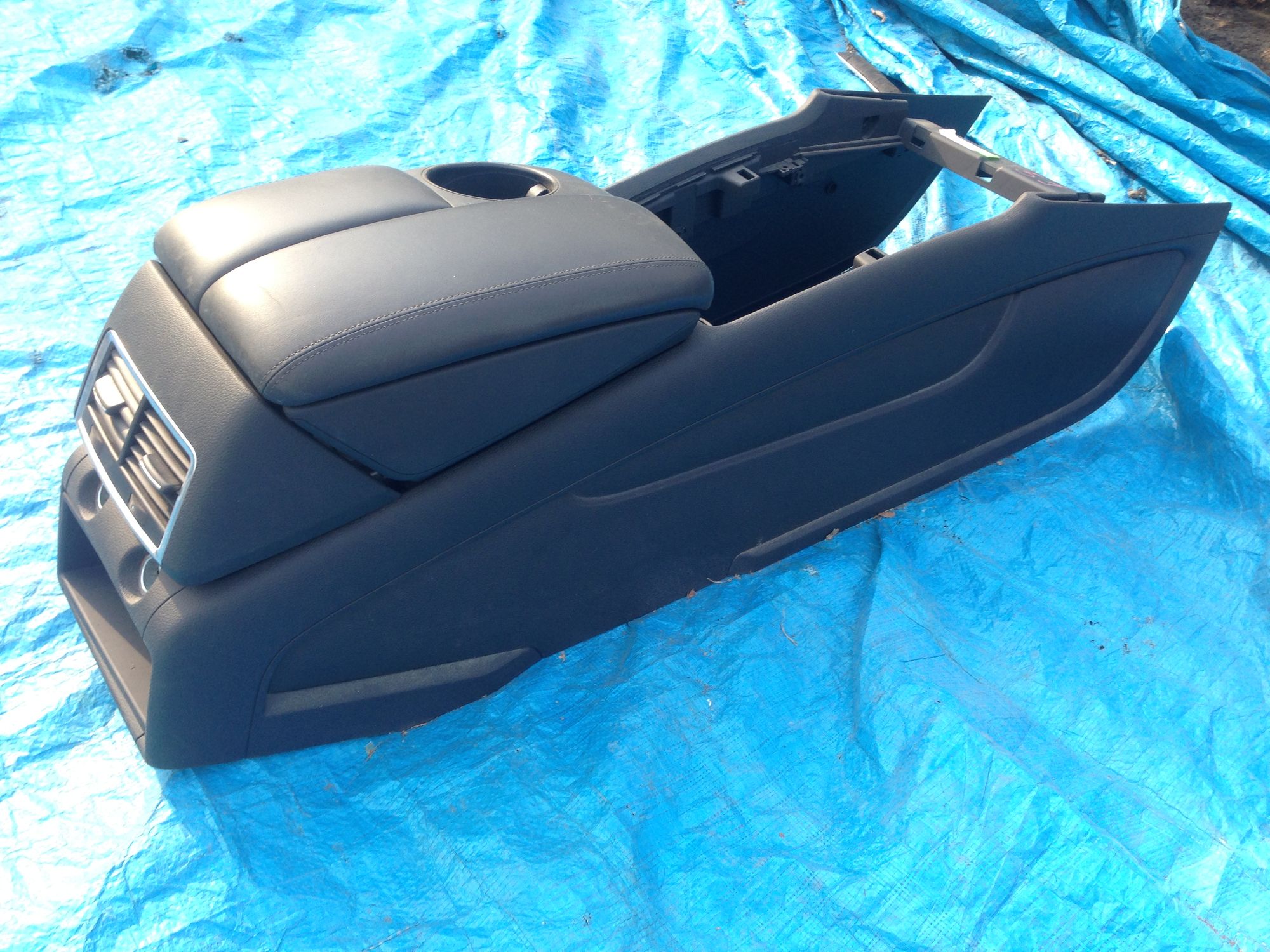 https://ycs.partsauto.market/partsauto-images/thmbs/262182986963e06d121fe1881d276340/da4307daed5ce1dbc99a53415fc2c0cb/327d3682138f0013300abc62243bfee0.jpg
