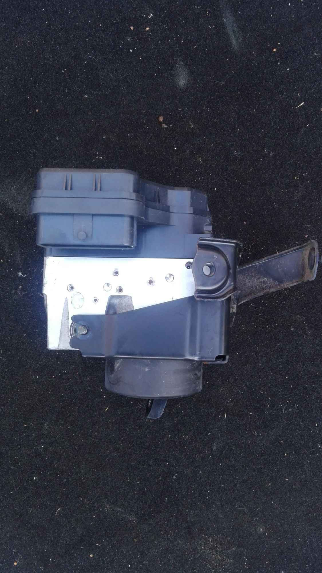https://ycs.partsauto.market/partsauto-images/thmbs/262182986963e06d121fe1881d276340/dc936c93af63eece99a08cfb7ec0ebd8/611e66cc8af7cda2fb82d73e12c48af1.jpg