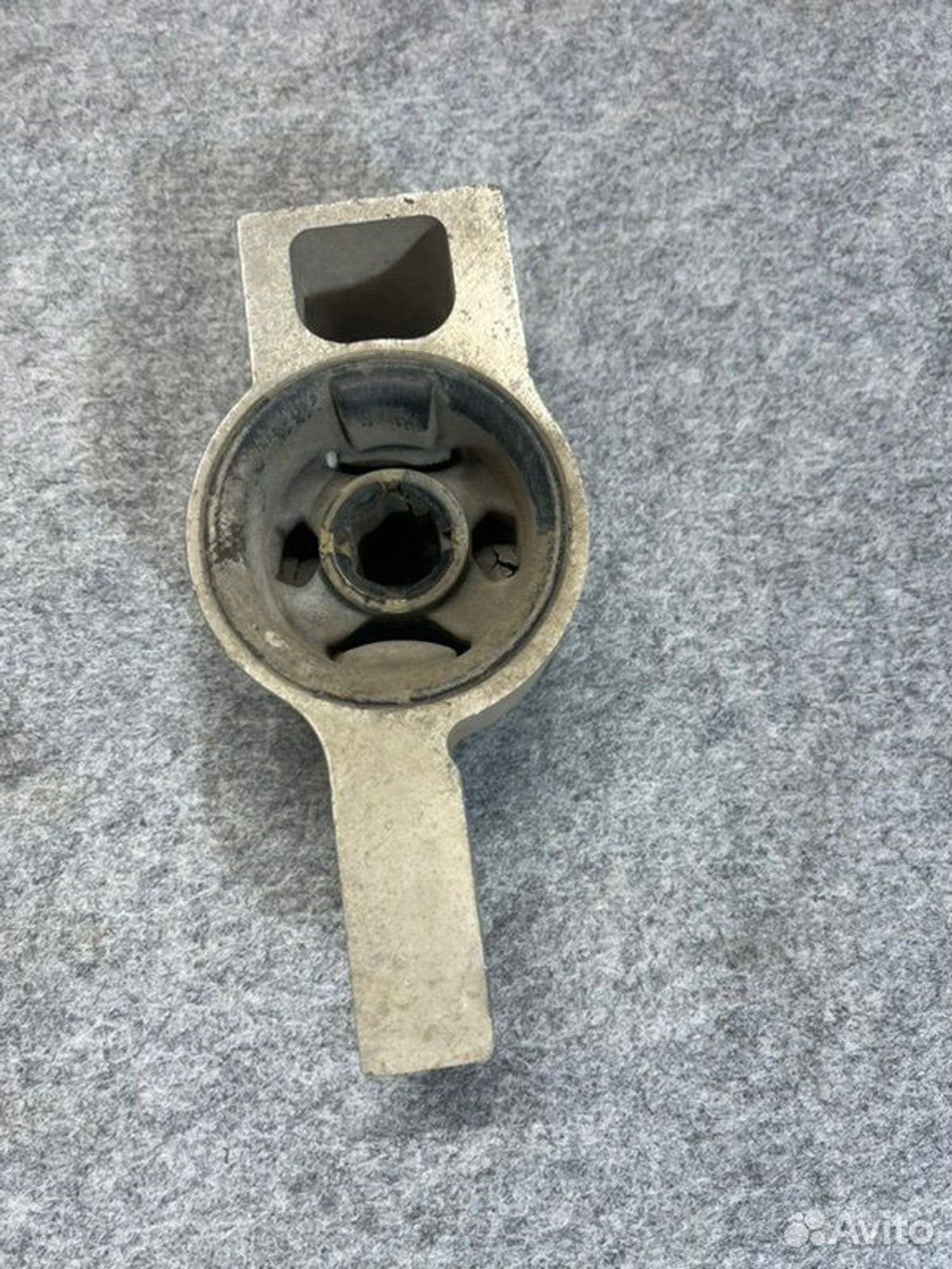 Крепление подрамника Skoda Octavia A5 BSE 2006, 1200 рублей, Семиозерка