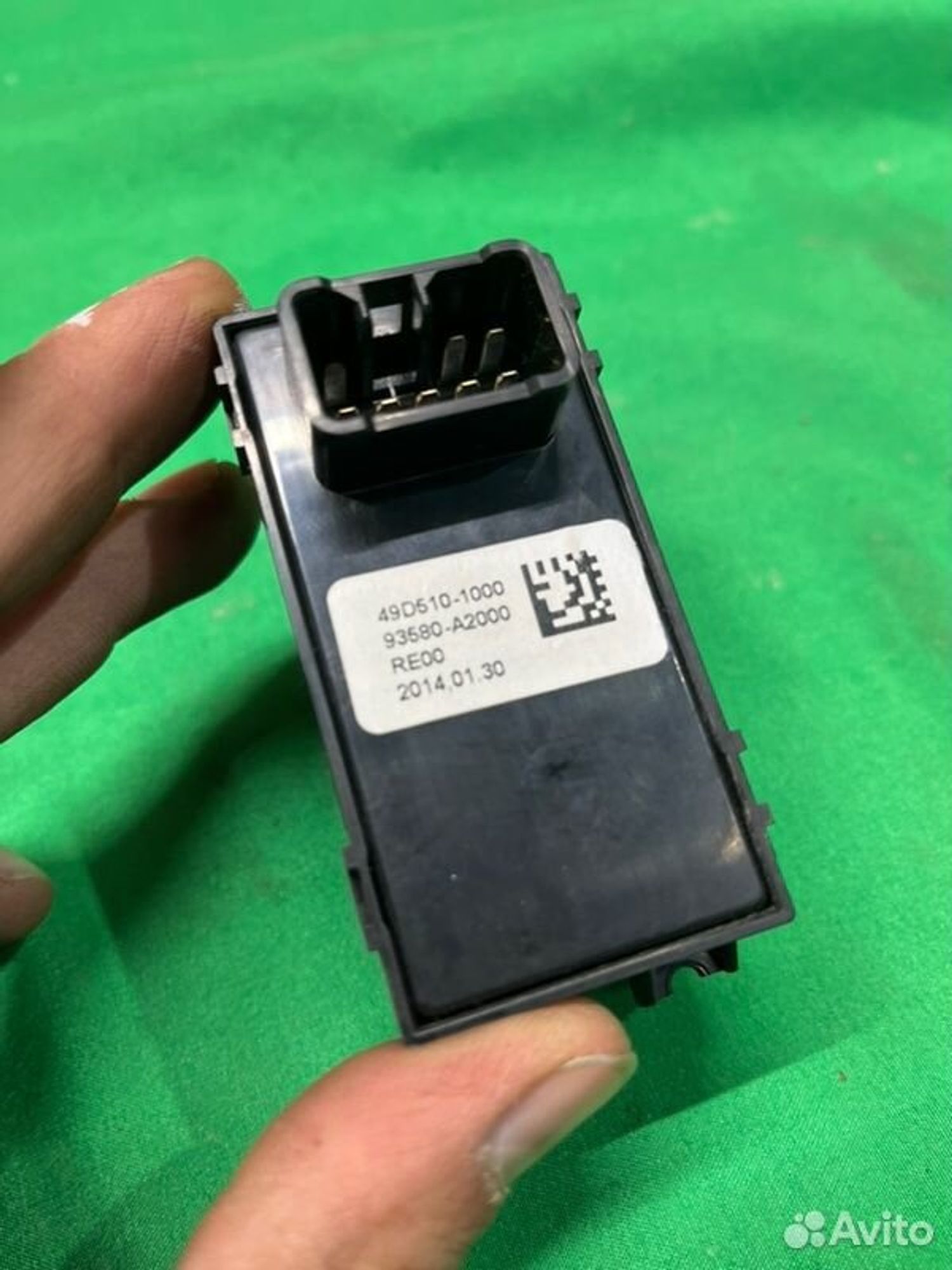 Кнопка стеклоподъемника задняя правая Kia Ceed JD, 1050 рублей, Семиозерка