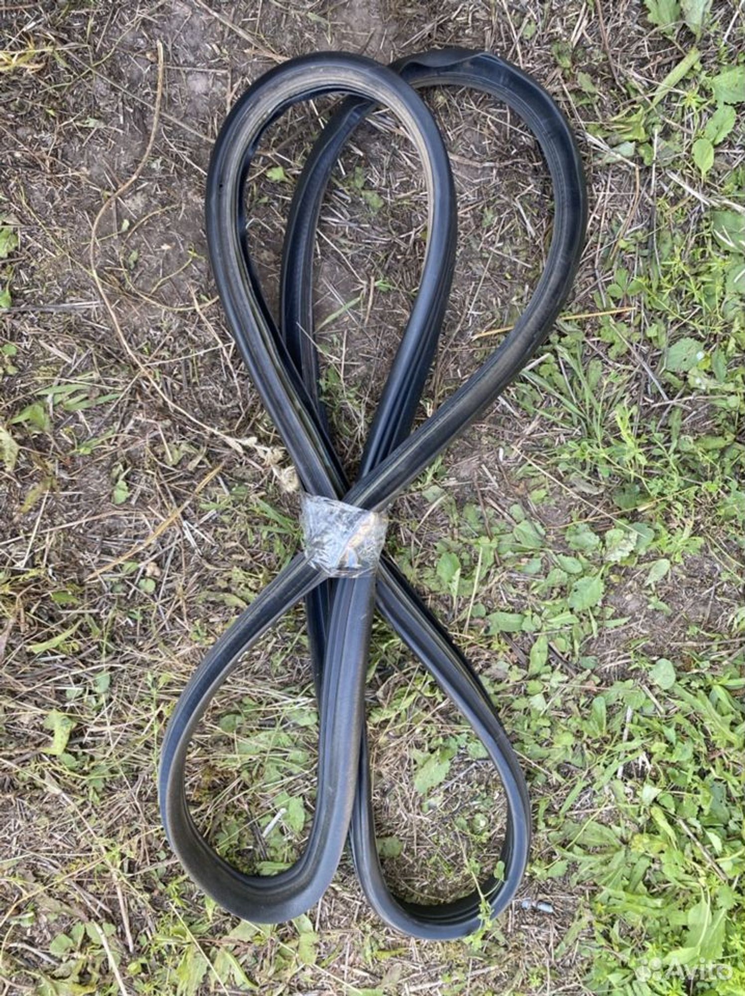 Уплотнительная резинка задняя левая skoda octavia, 1000 рублей, Семиозерка