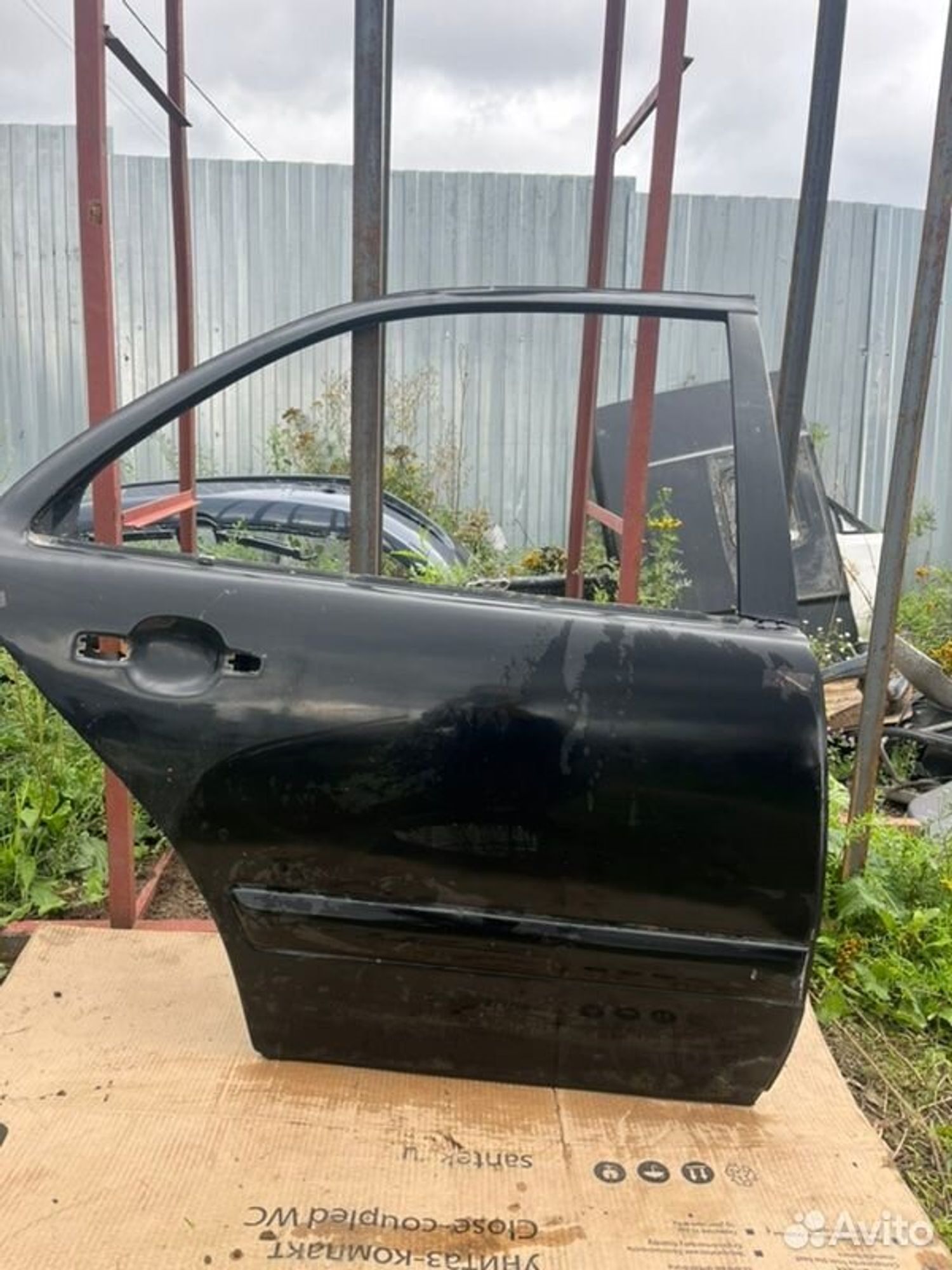 Дверь боковая задняя правая Mercedes E240 W210, 2500 рублей, Семиозерка