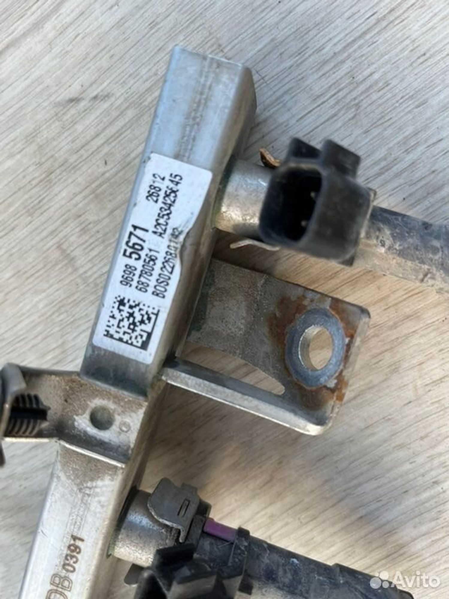 Топливная рейка Chevrolet Cobalt B15D2 2015, 2200 рублей, Семиозерка