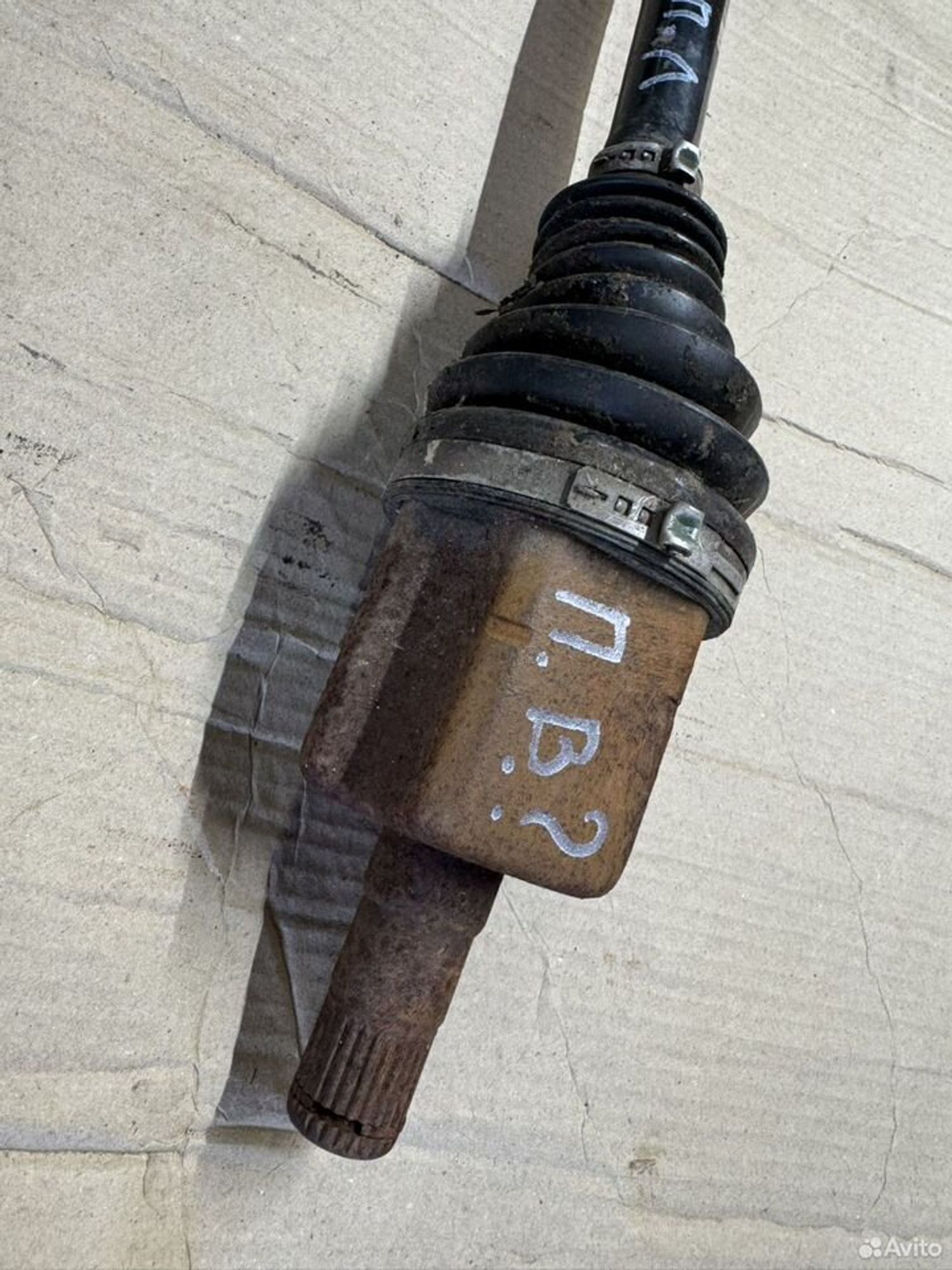 Привод передний левый Passat b6 CC, 4000 рублей, Семиозерка