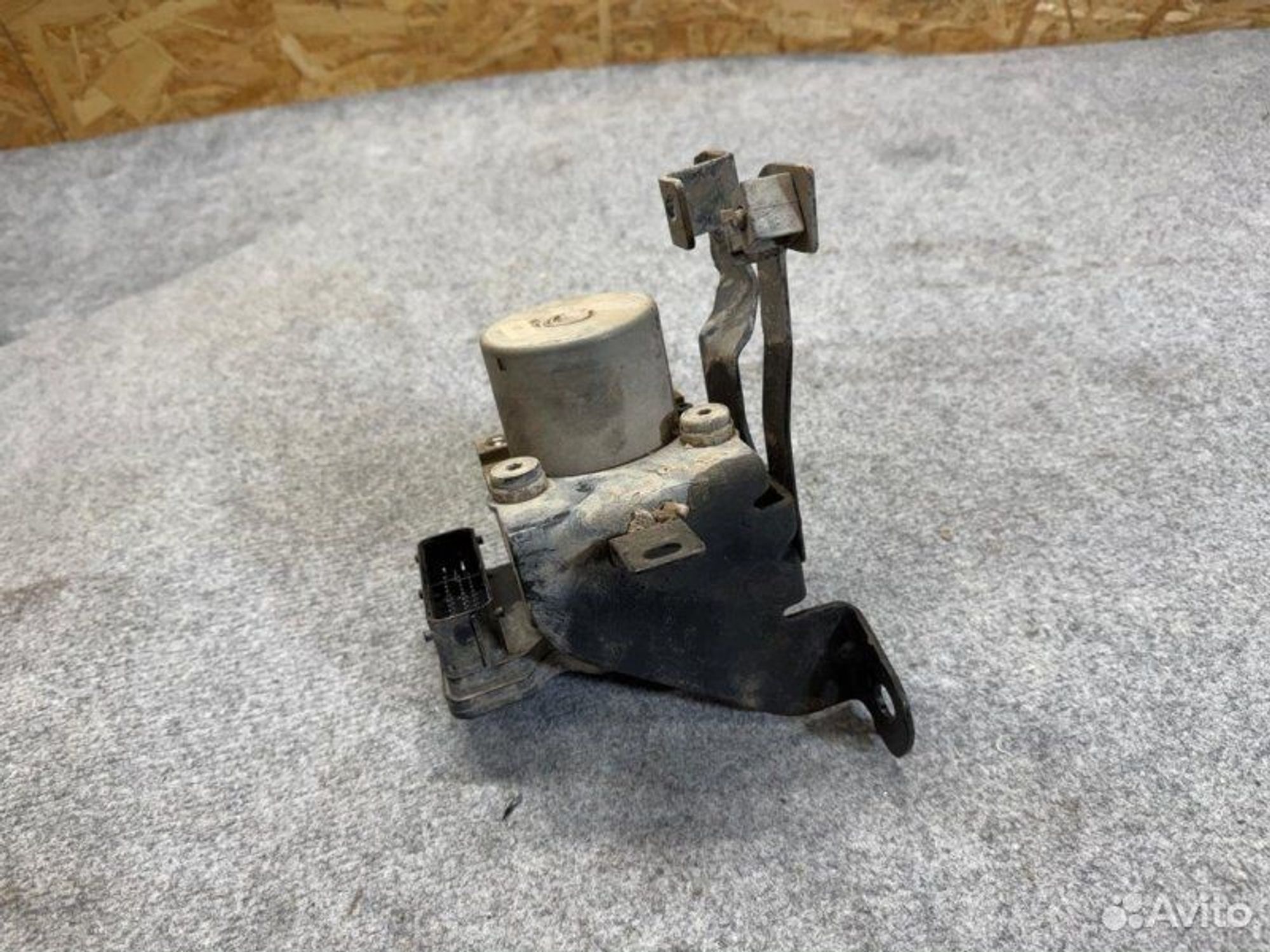 Блок ABS Hyundai Solaris G4FC 2013, 3000 рублей, Семиозерка