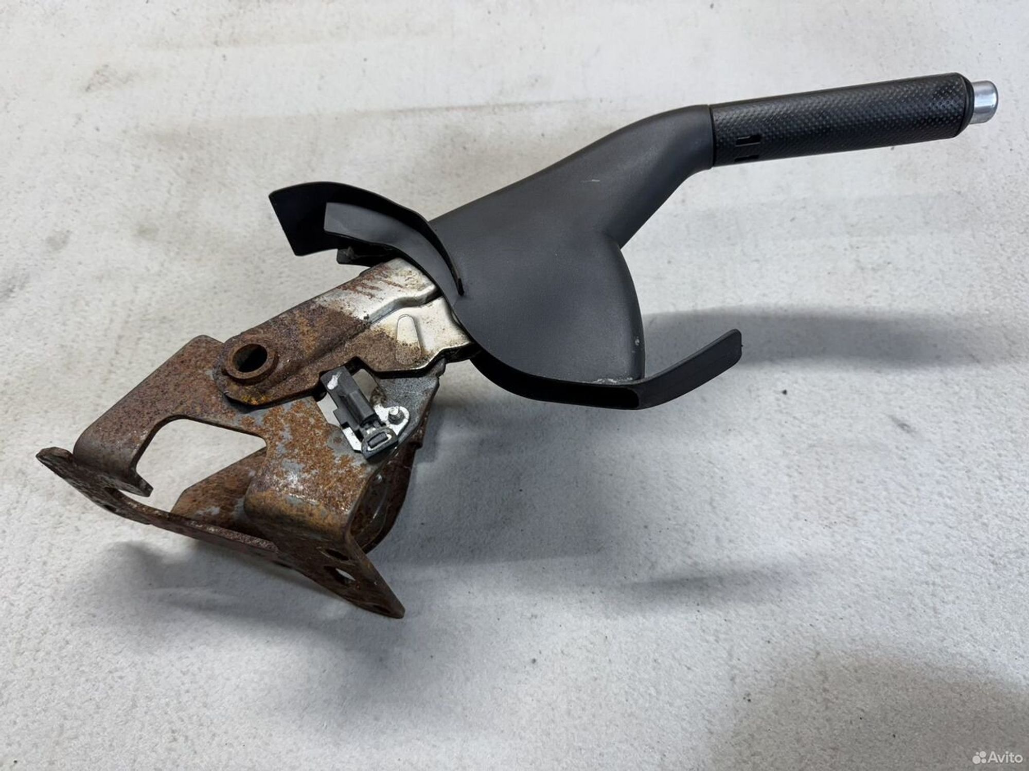 Ручник Mazda 3 bk, 1800 рублей, Семиозерка