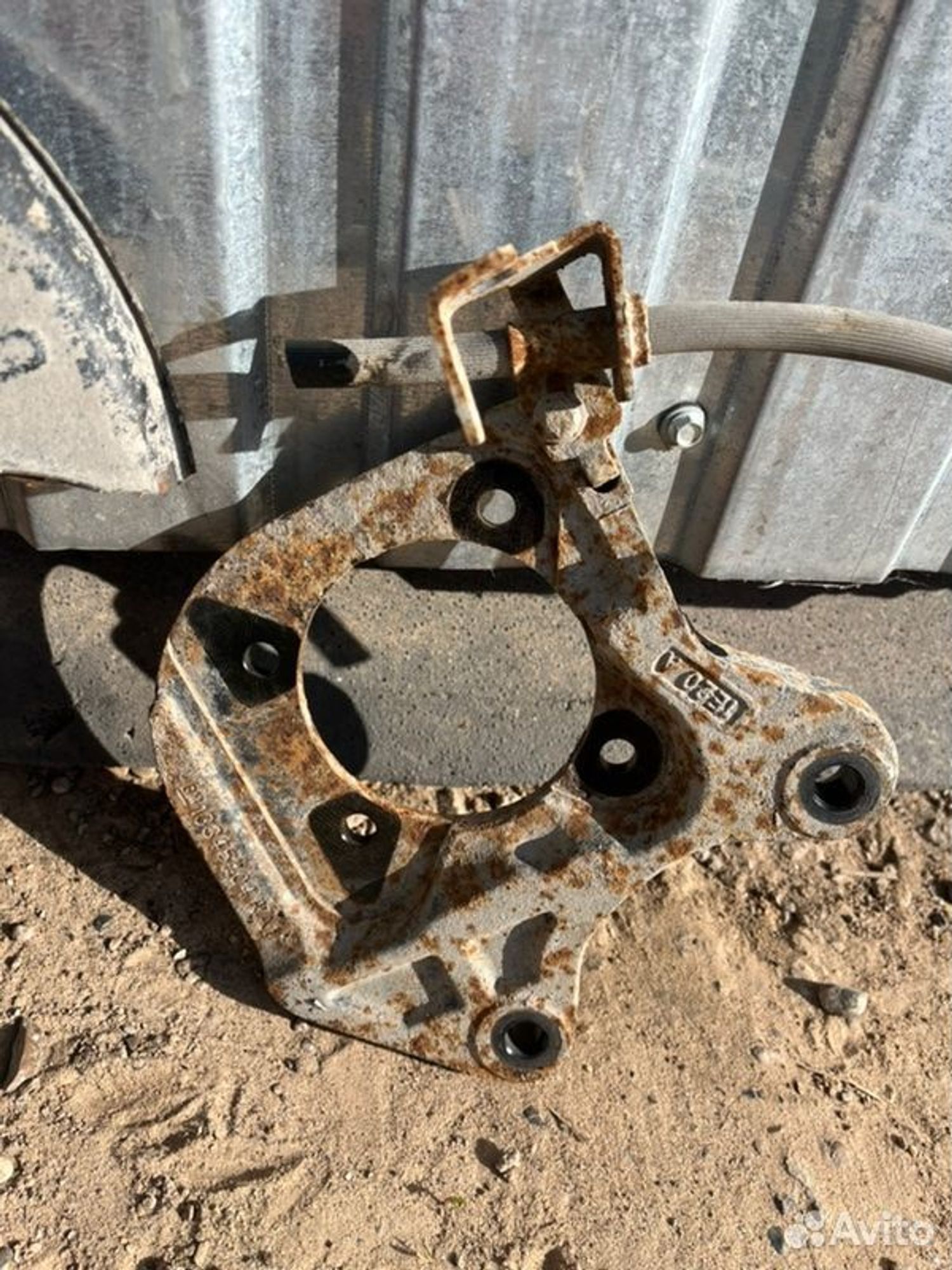 Цапфа задняя левая Chevrolet Cruz J300 F16D3 2011, 1500 рублей, Семиозерка