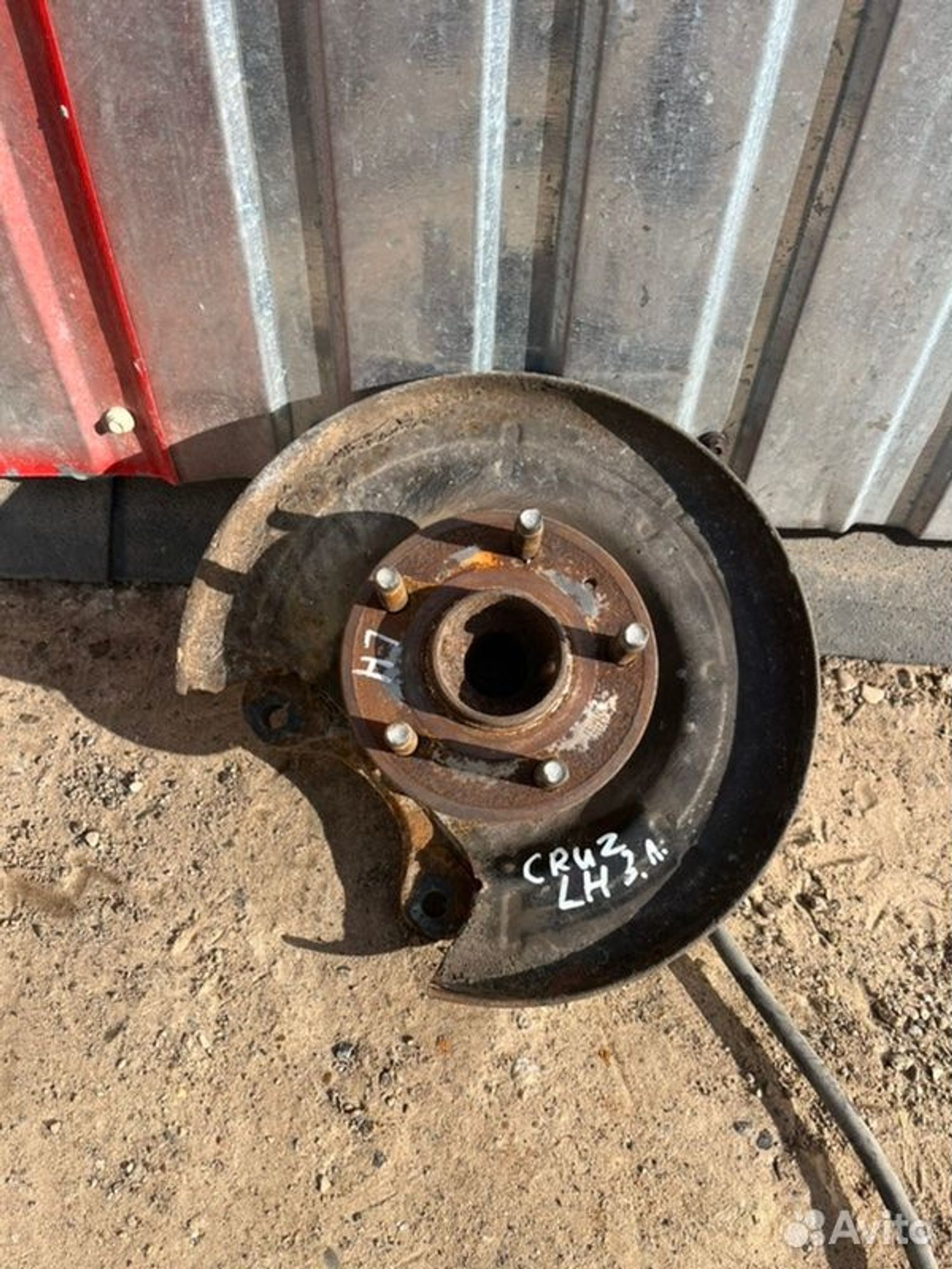 Цапфа задняя левая Chevrolet Cruz J300 F16D3 2011, 1500 рублей, Семиозерка