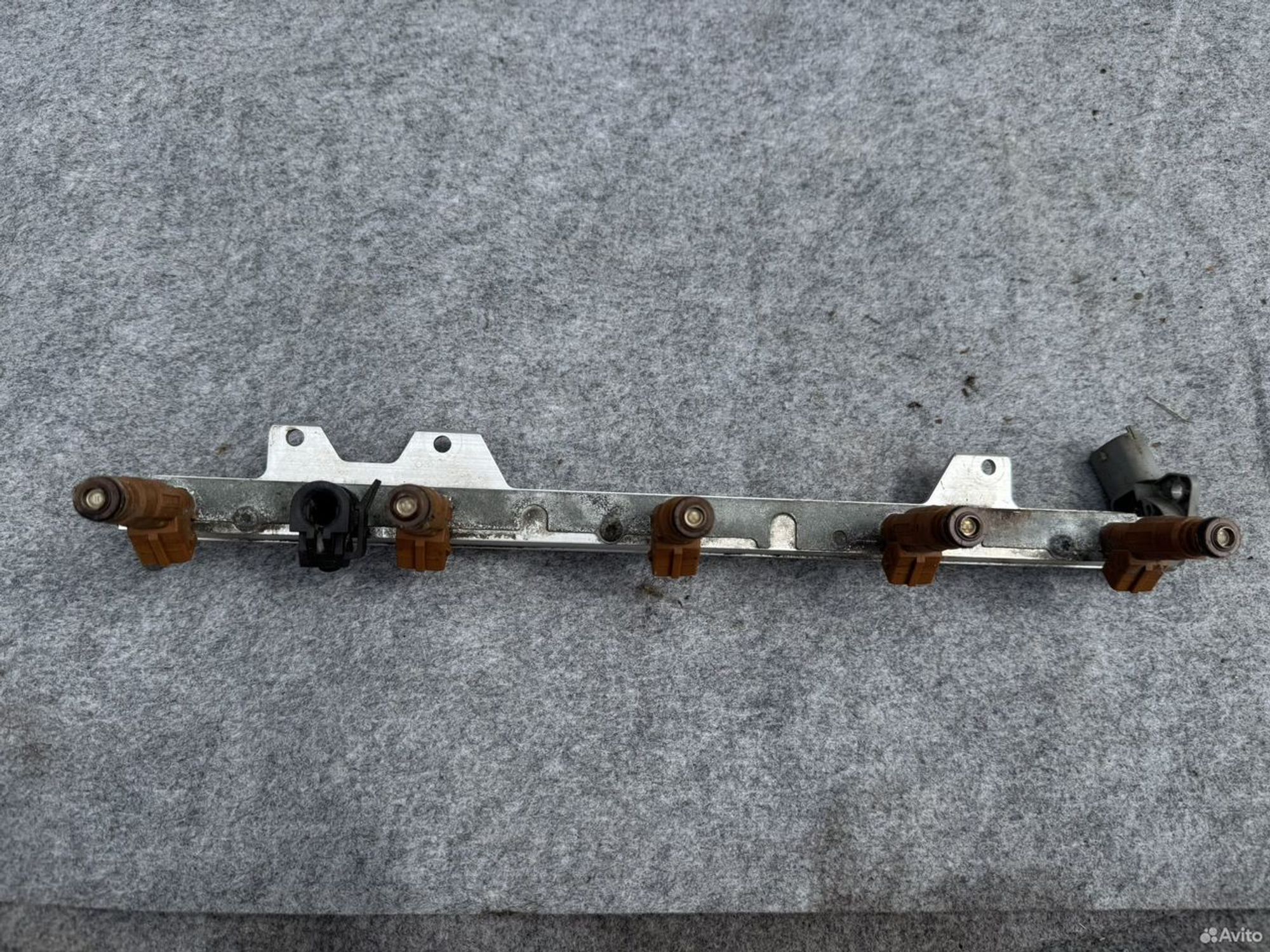 Топливная рампа Volvo xc70, 5000 рублей, Семиозерка