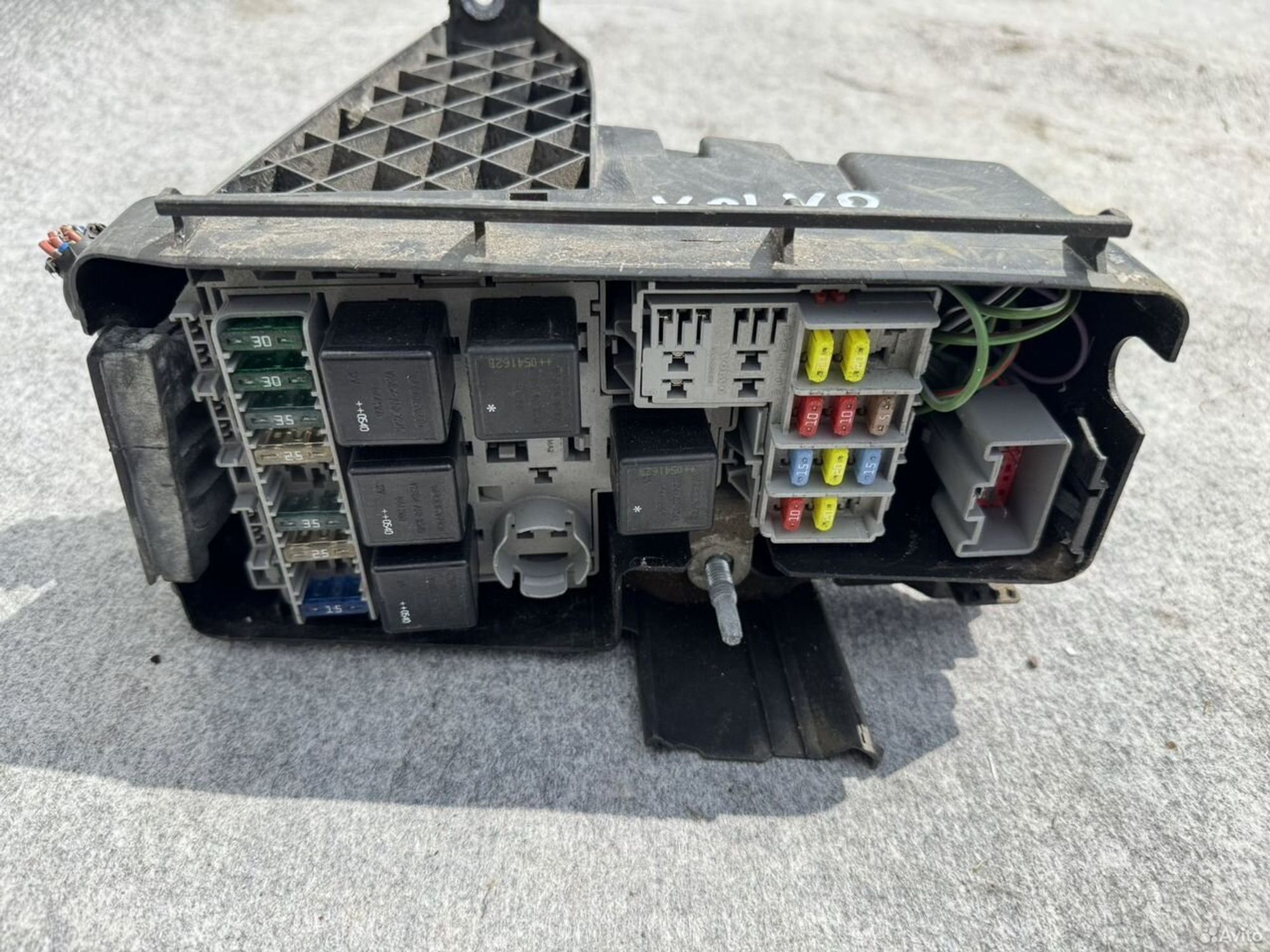 Корпус блока предохранителей Volvo xc70 s60 xc90, 1500 рублей, Семиозерка