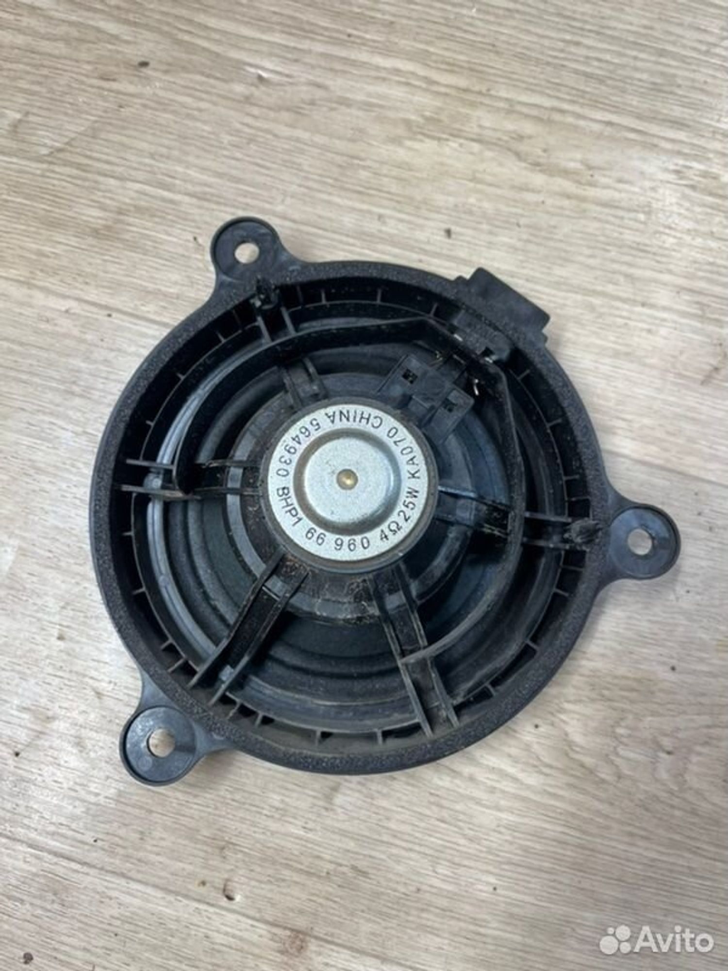 Динамик музыкальный задний правый Mazda 3 BM Z6, 1000 рублей, Семиозерка