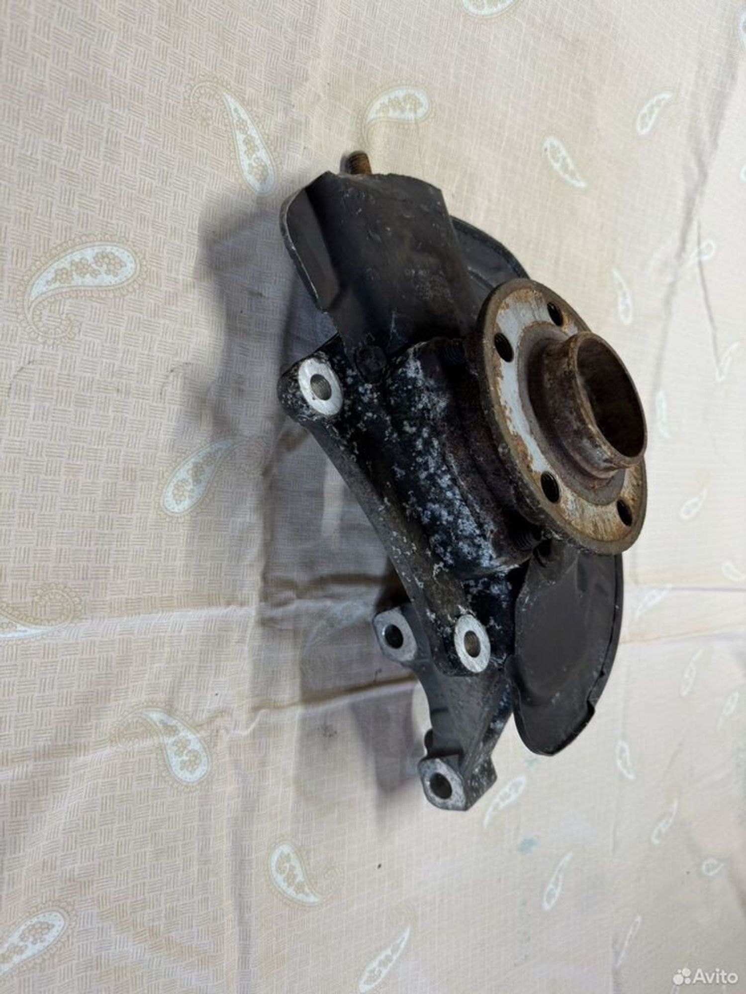 Кулак поворотный передний правый Volvo xc70 s60 xc, 5000 рублей, Семиозерка