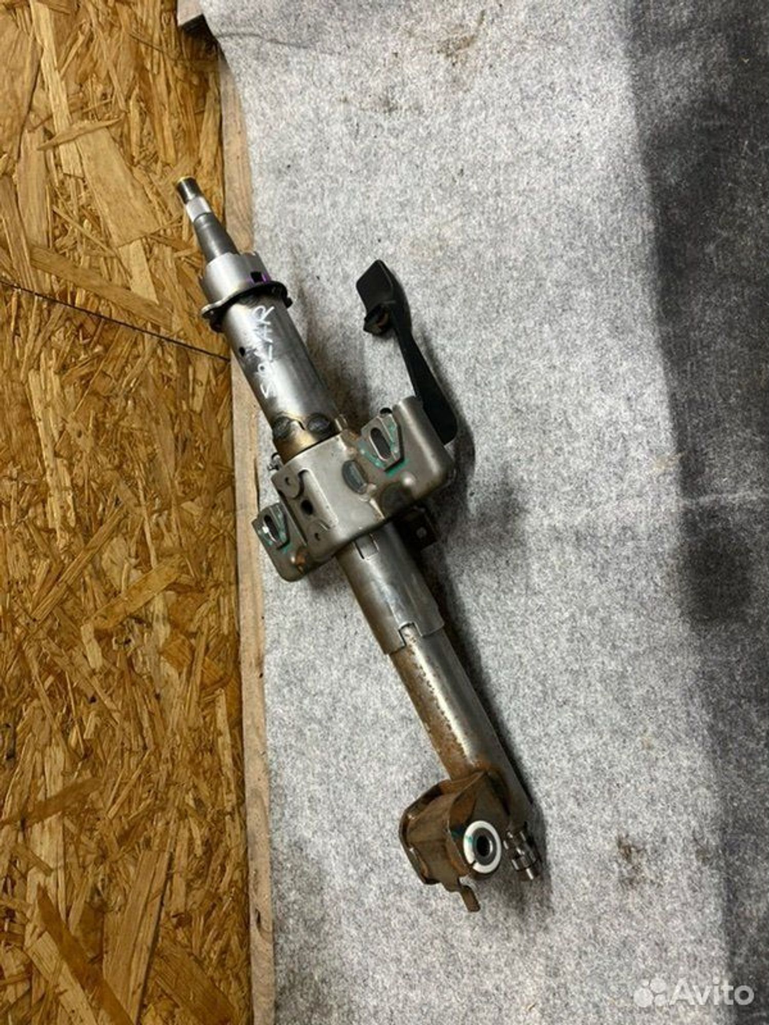 Рулевая колонка Hyundai Solaris G4FC 2013, 1000 рублей, Семиозерка